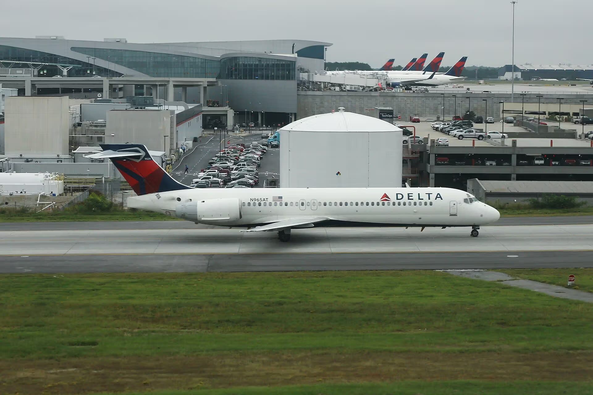 N965AT — Boeing