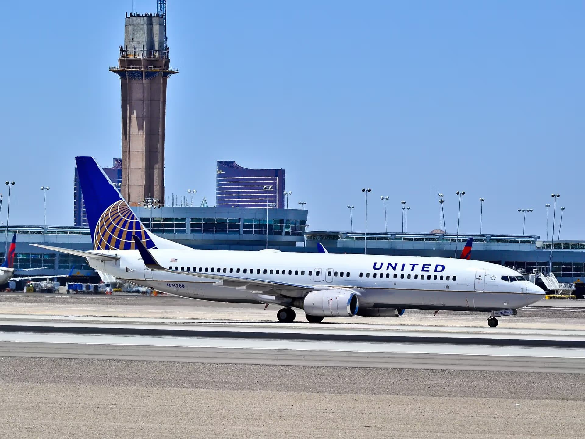 N76288 — Boeing