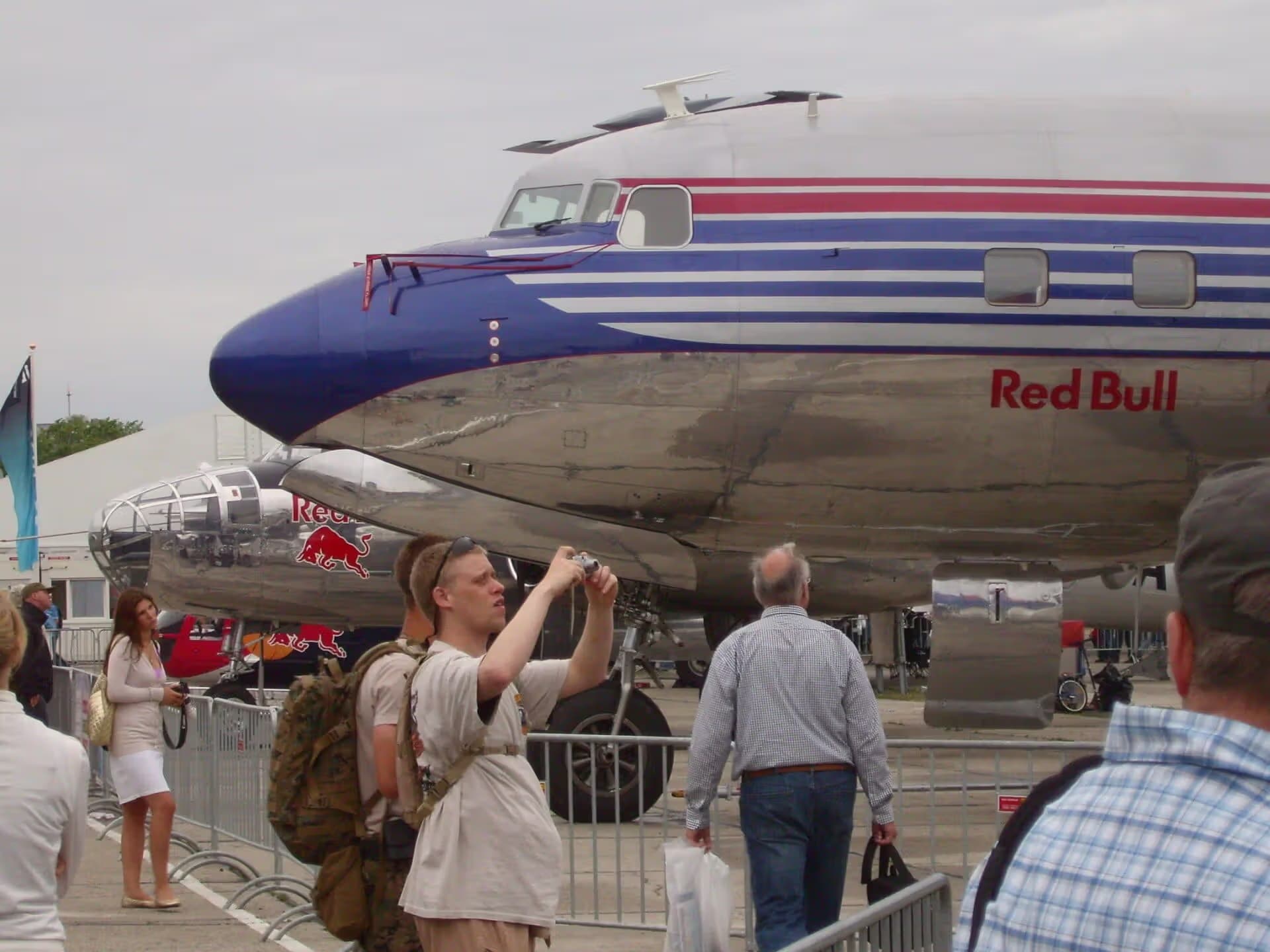 Unidentified — Aircraft