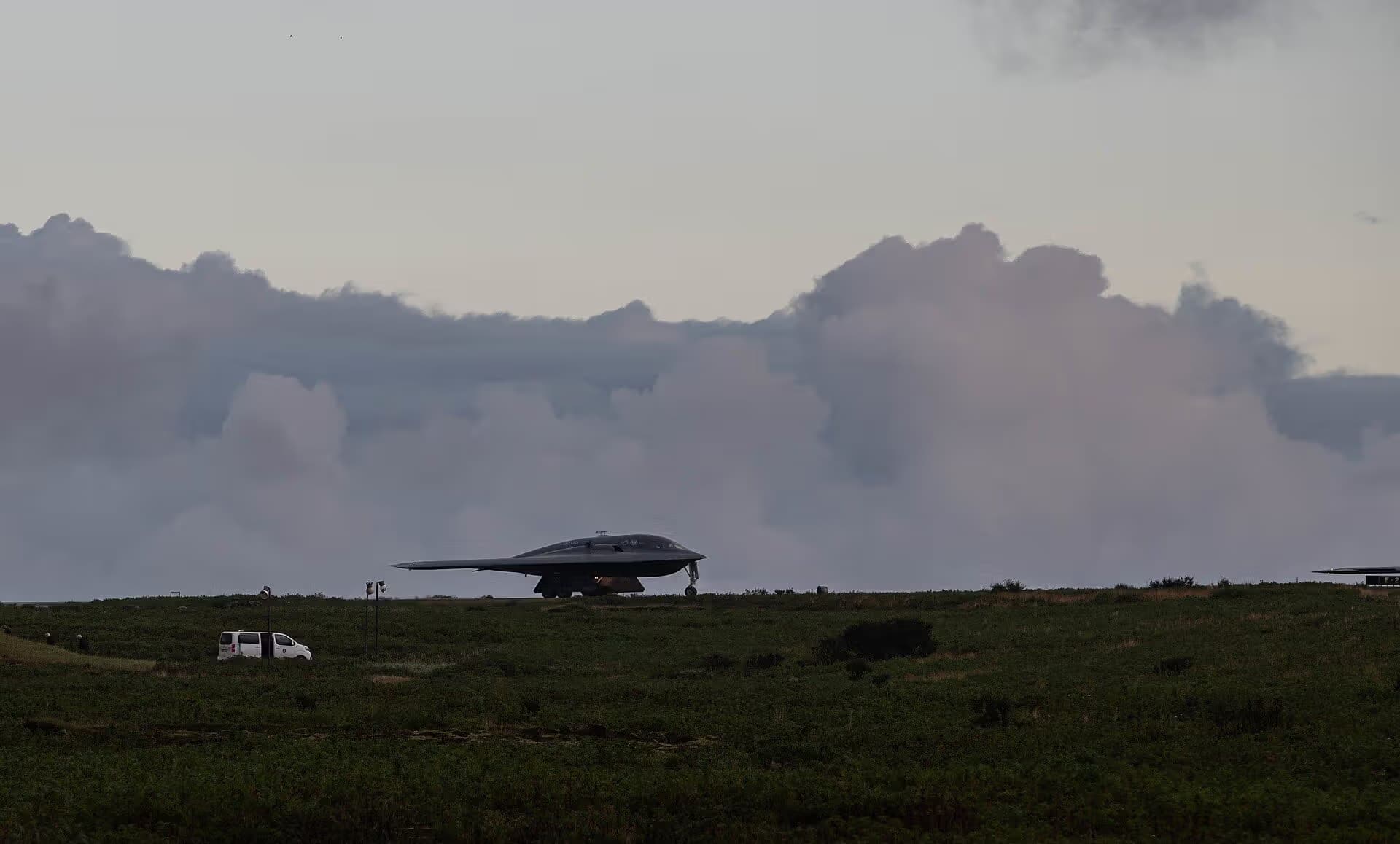 Unidentified — Aircraft