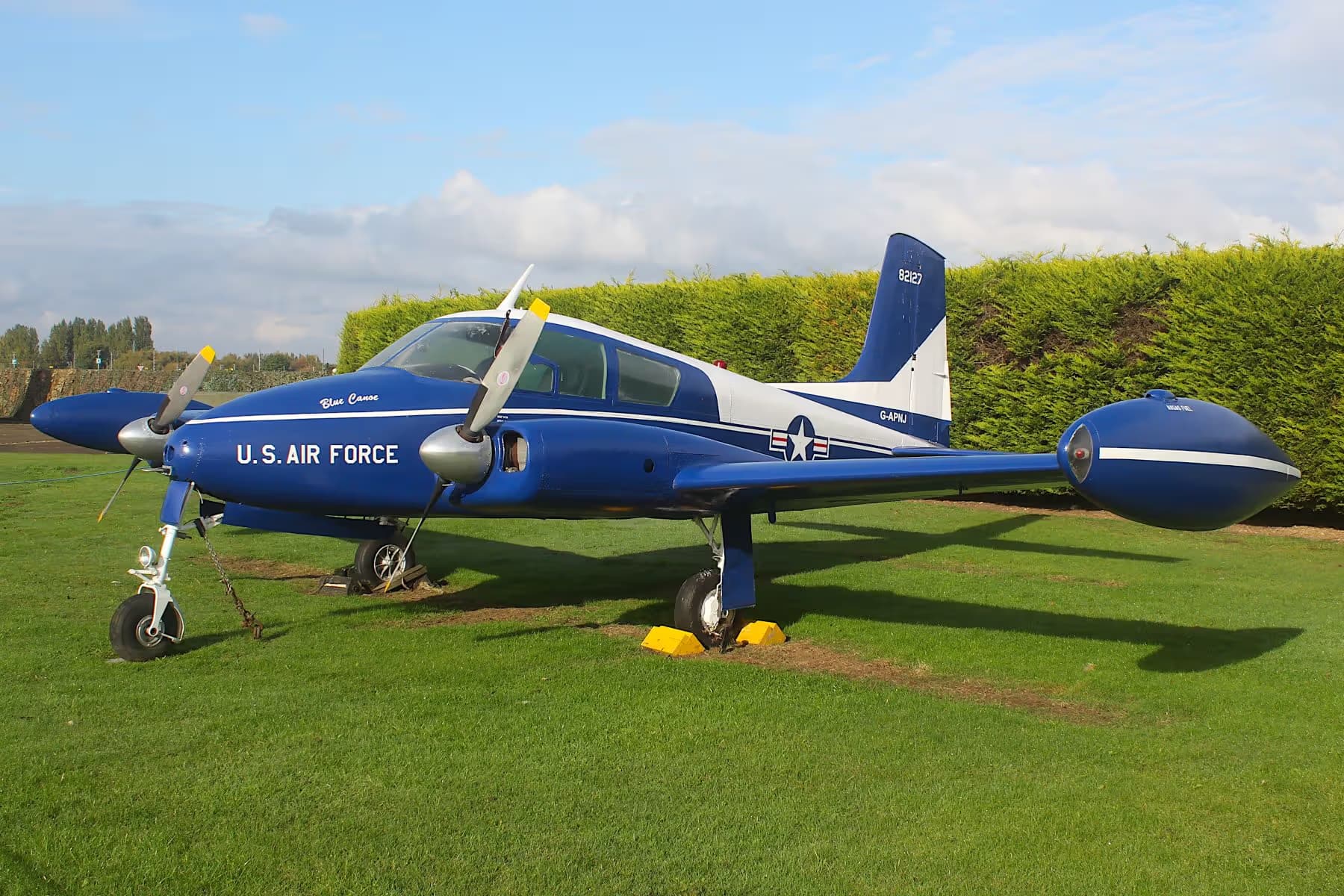 G-APNJ — Twin-engine aircraft