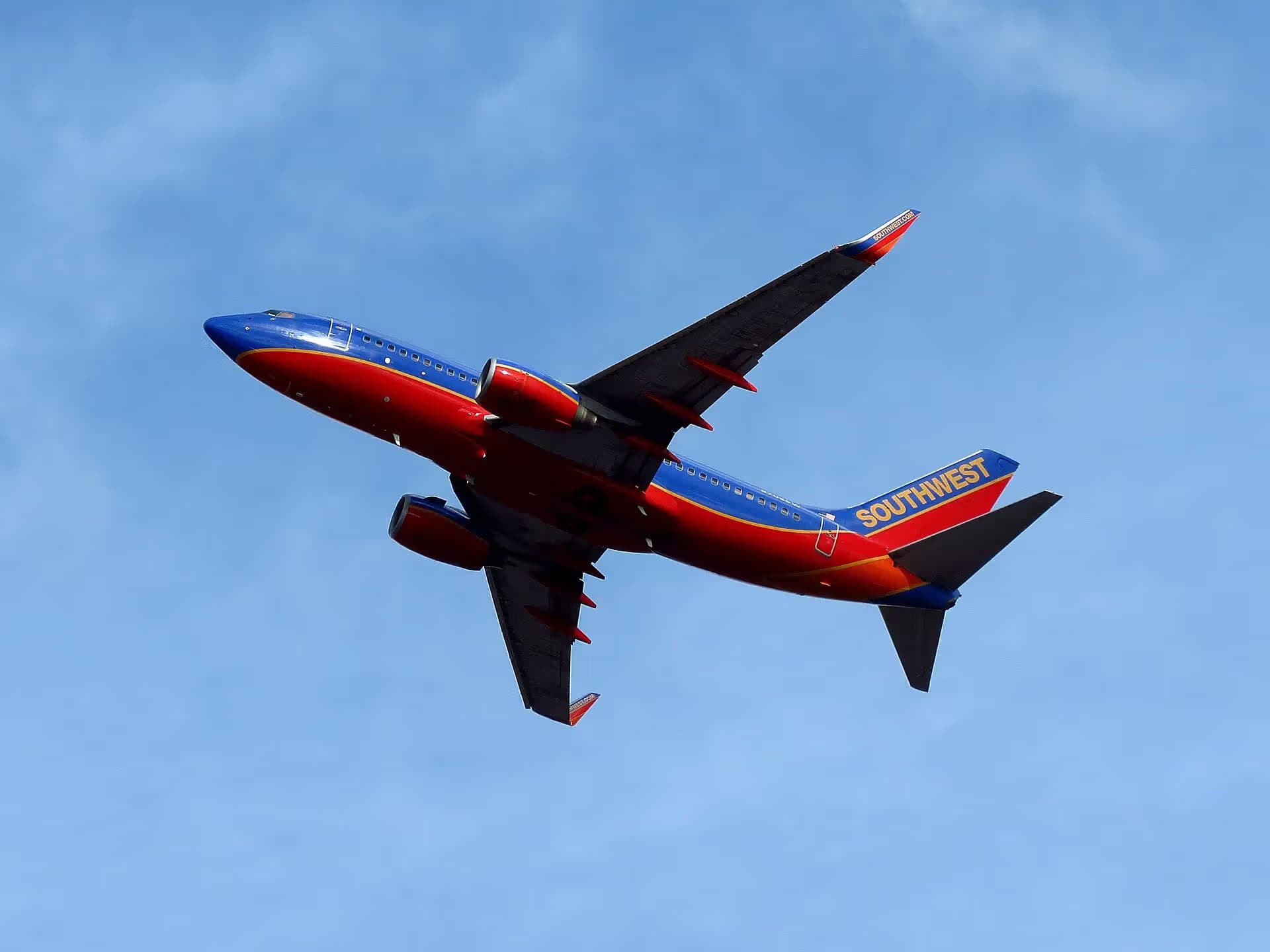 N709SW — Twin-engine aircraft