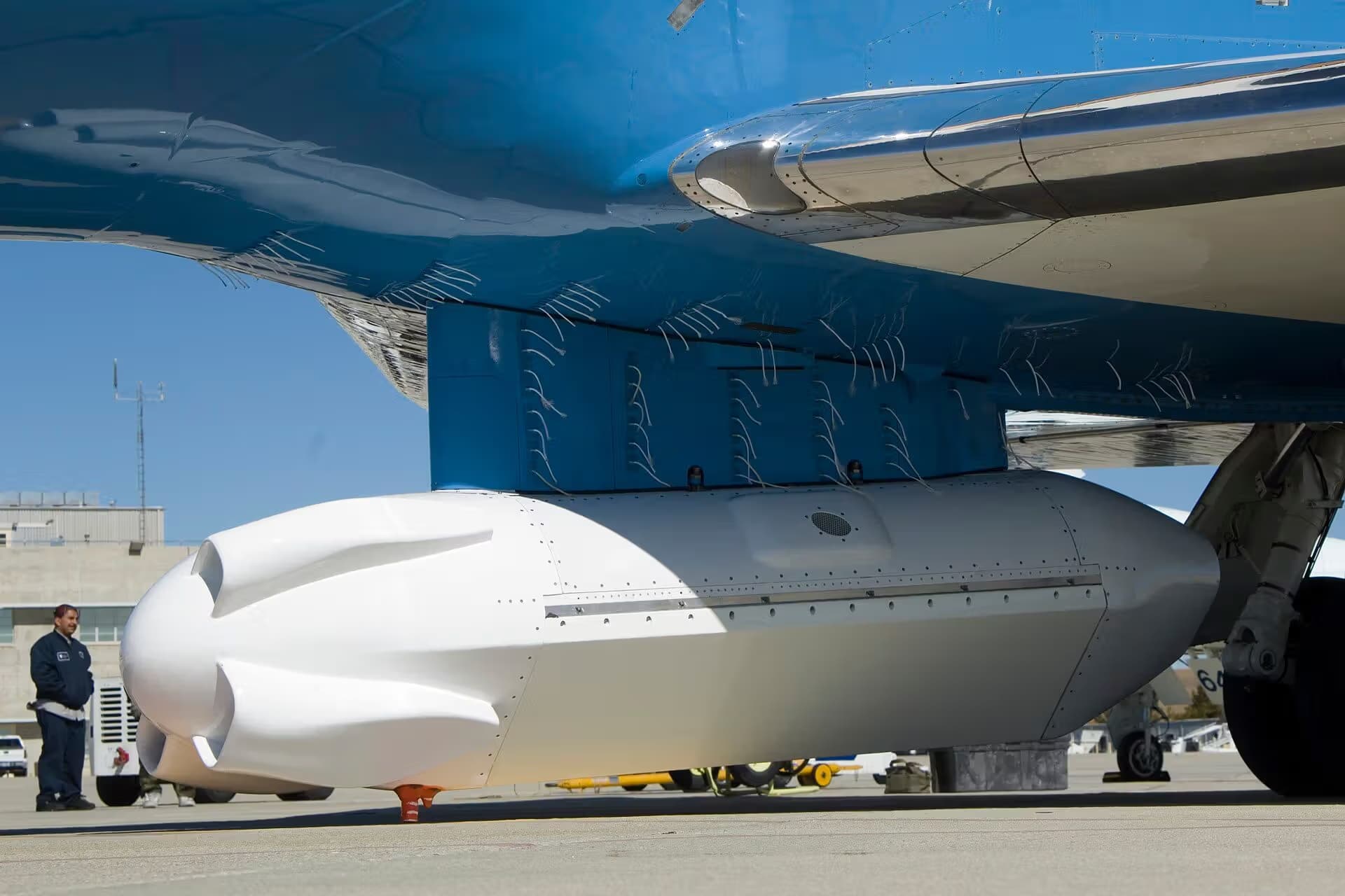 Unidentified — Aircraft at Edwards Air Force Base