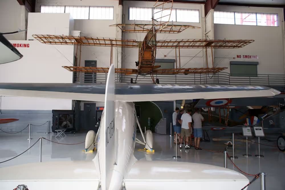 Unidentified — Aircraft