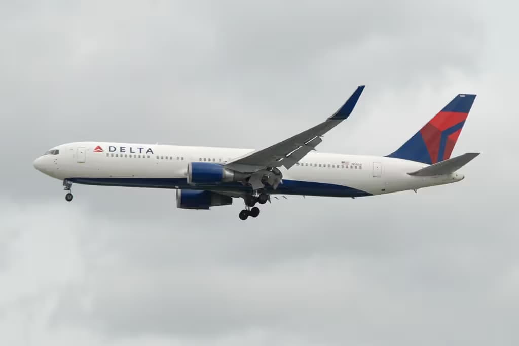 N1608 — Boeing