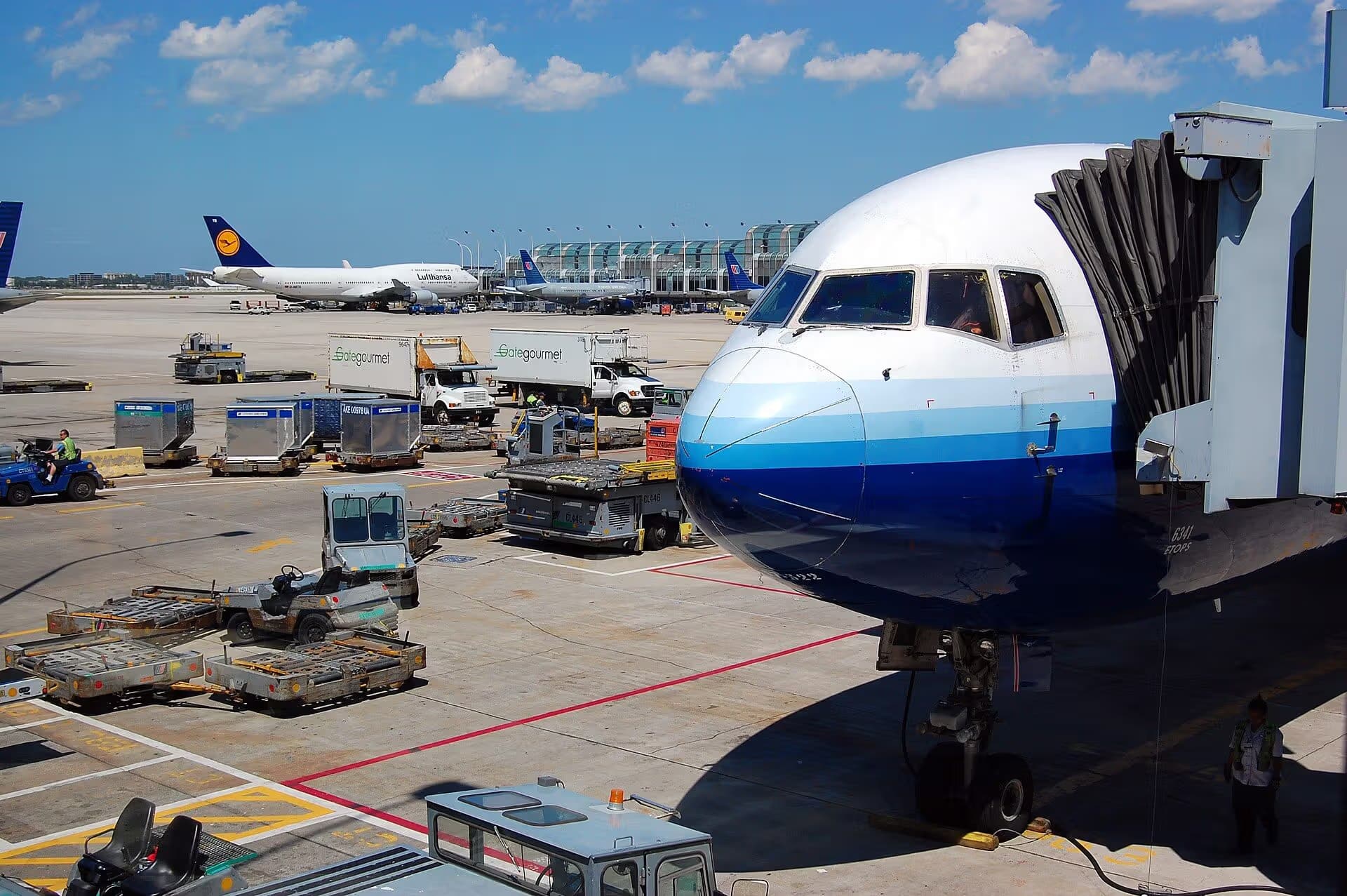 N641UA — Boeing