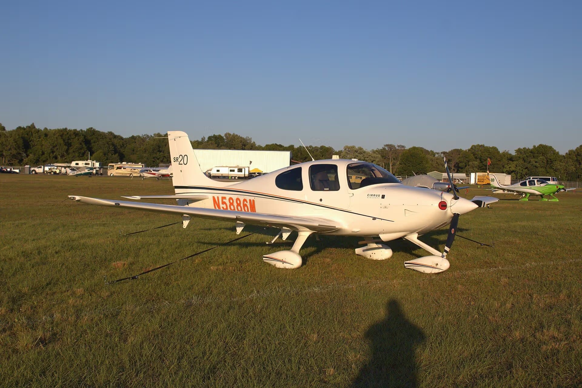 N5886M — Cirrus