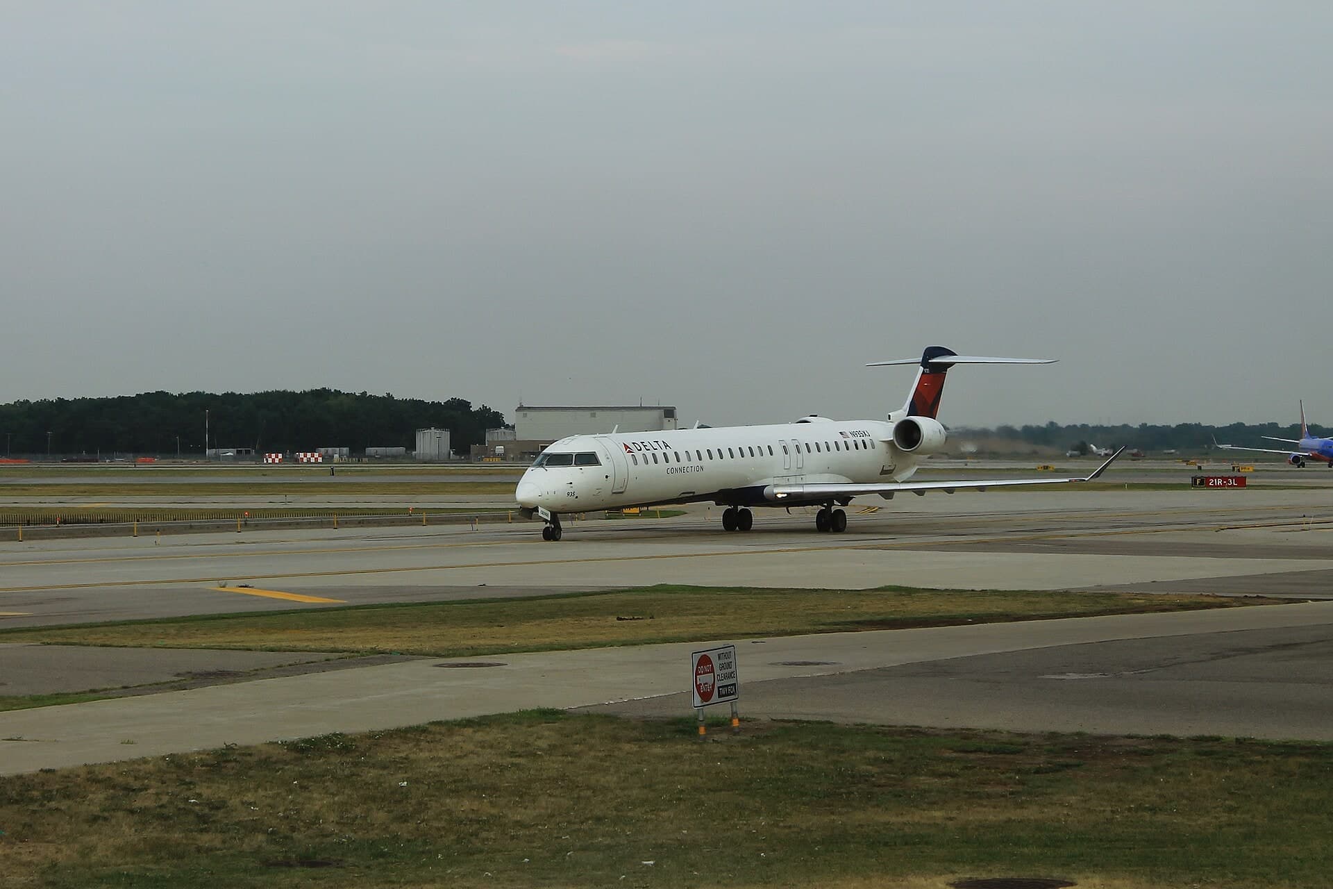 N935XJ — Bombardier