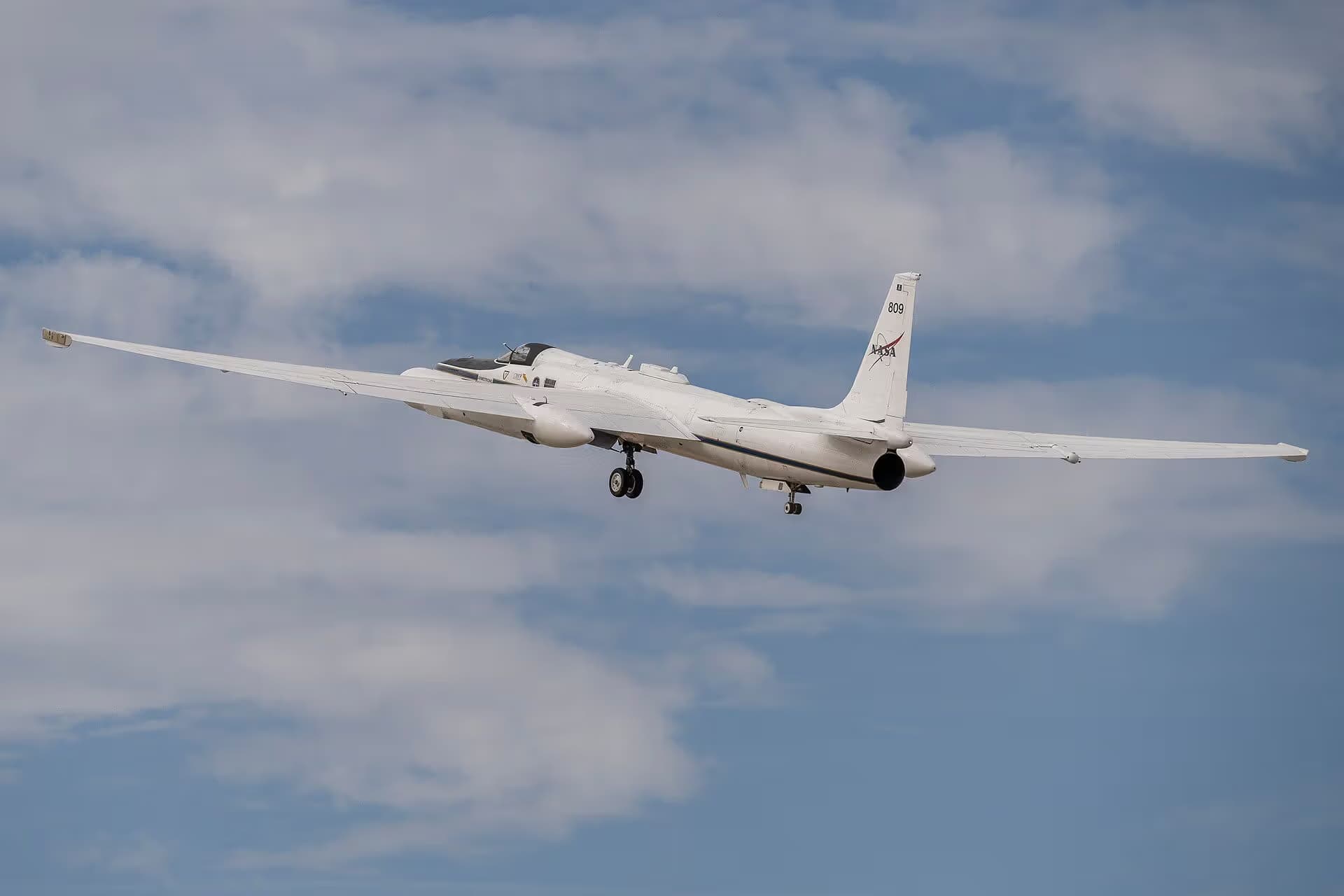 Unidentified — Lockheed