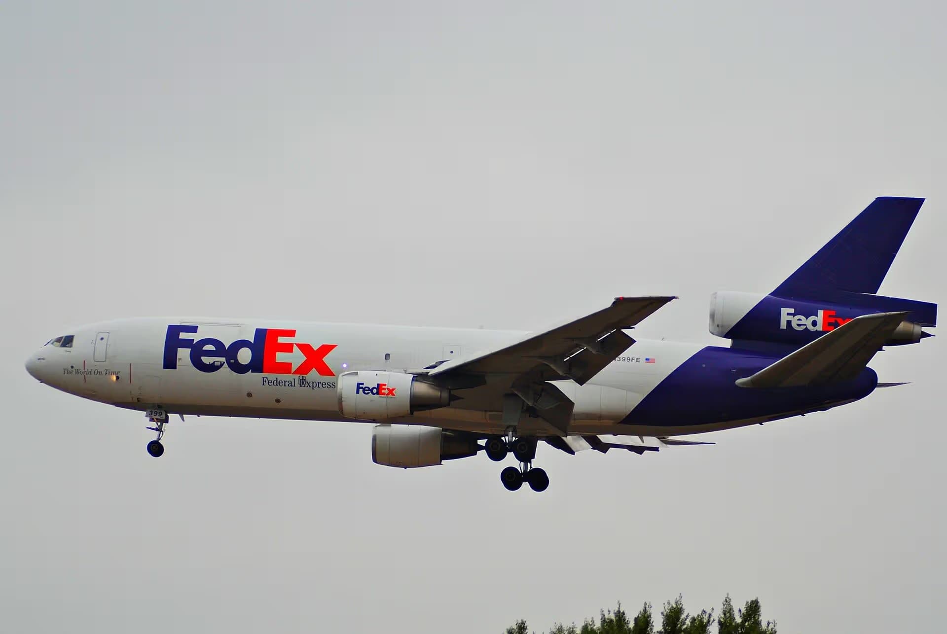 N399FE — Douglas
