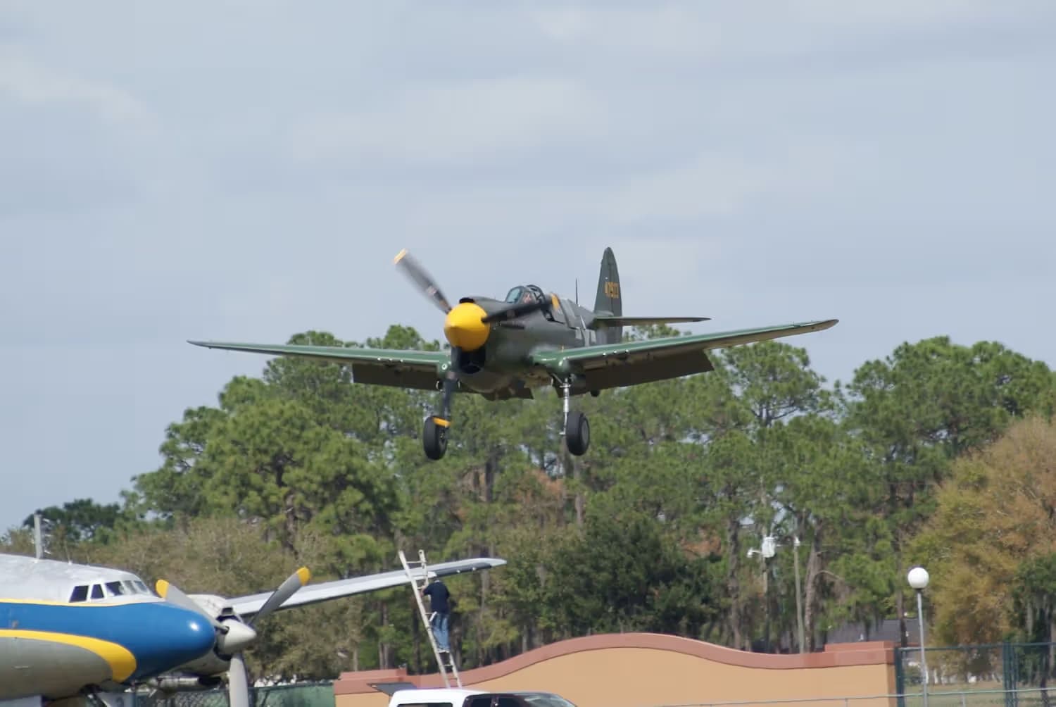 Unidentified — Warbird