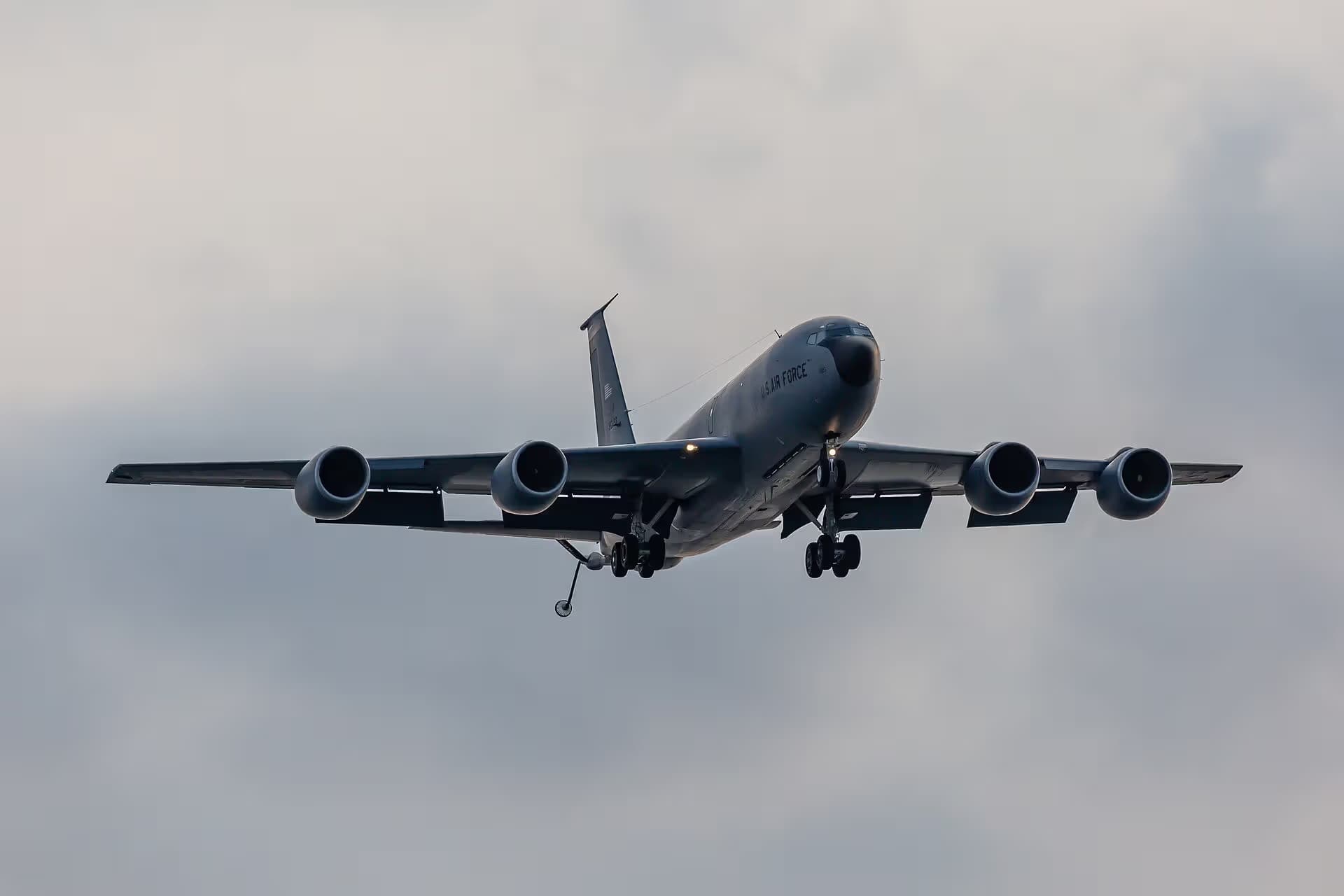Unidentified — Aircraft