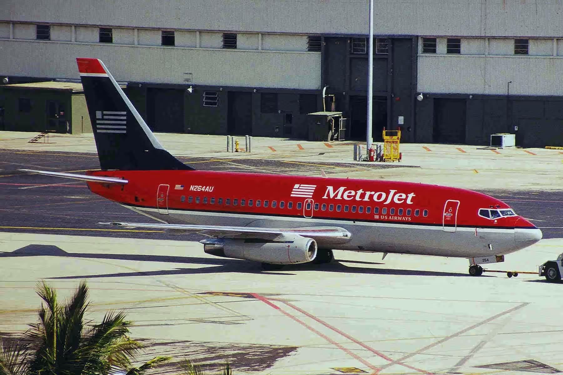 N264AU — Boeing