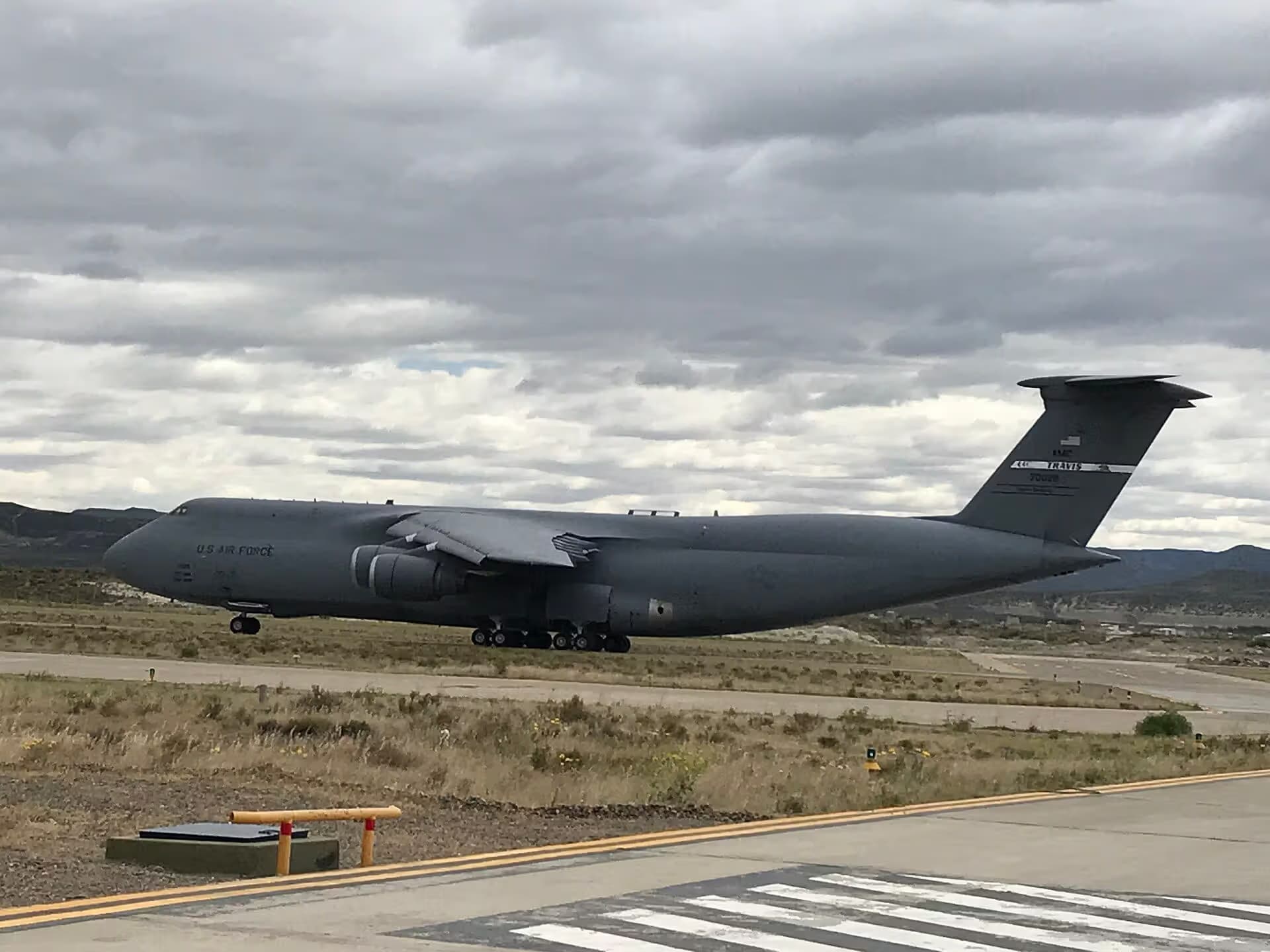 Unidentified — Aircraft