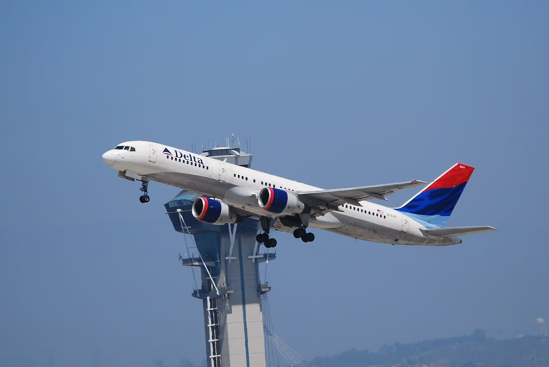 N751AT — Boeing