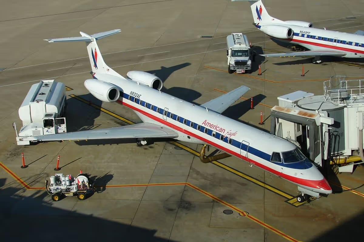N923AE — Embraer