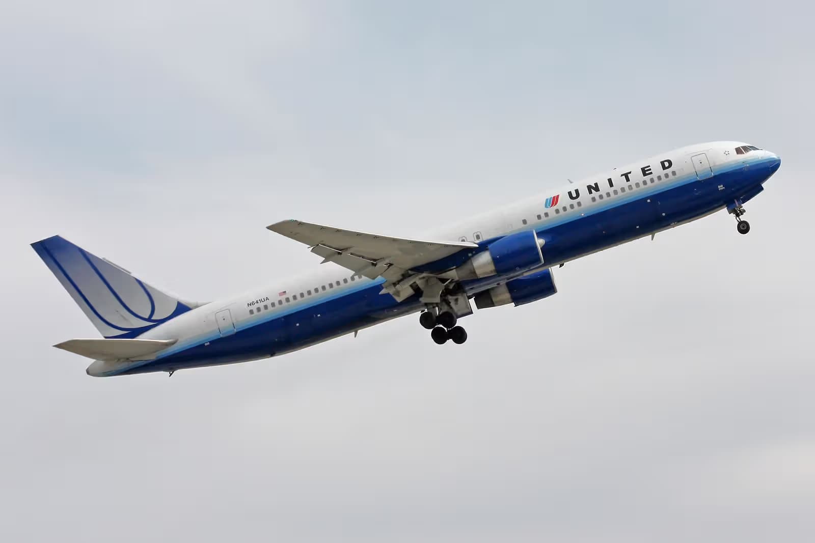 N641UA — Boeing