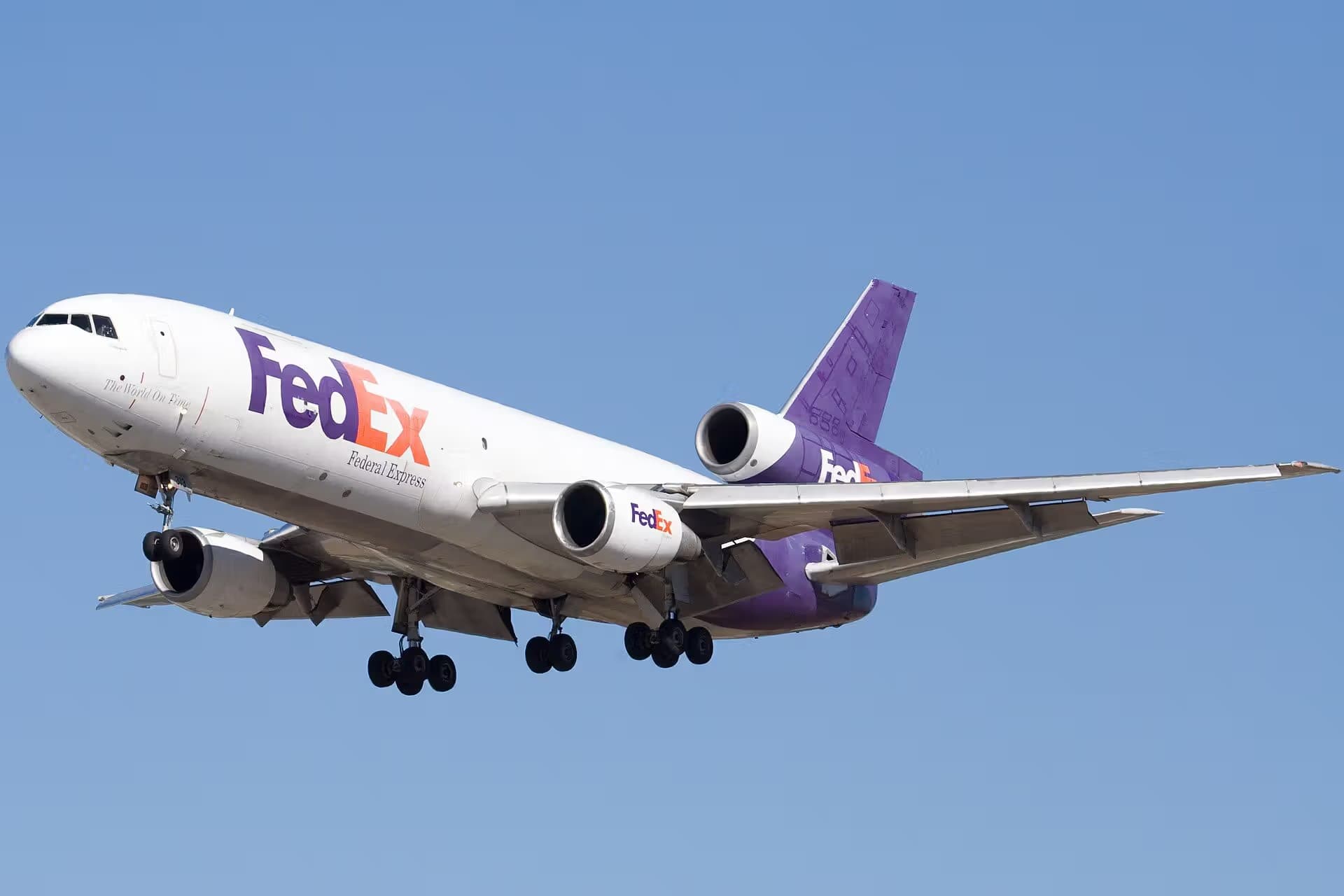 N313FE — Aircraft