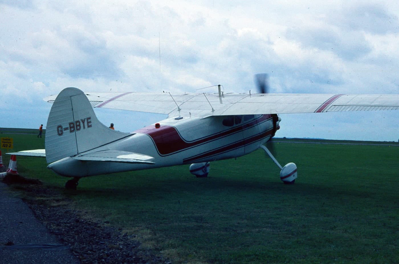G-BBYE — Single-engine aircraft