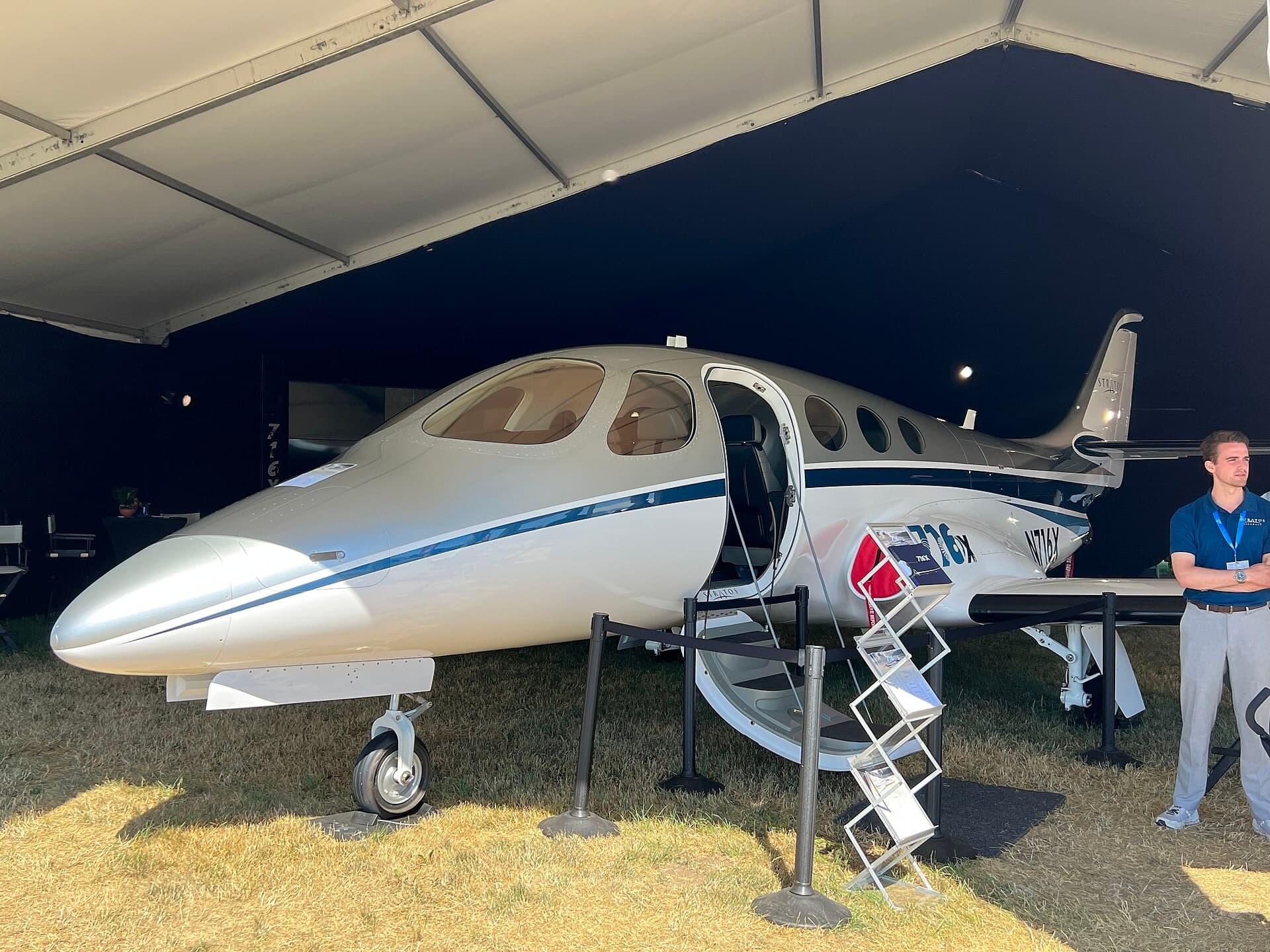 N716X — Business jet