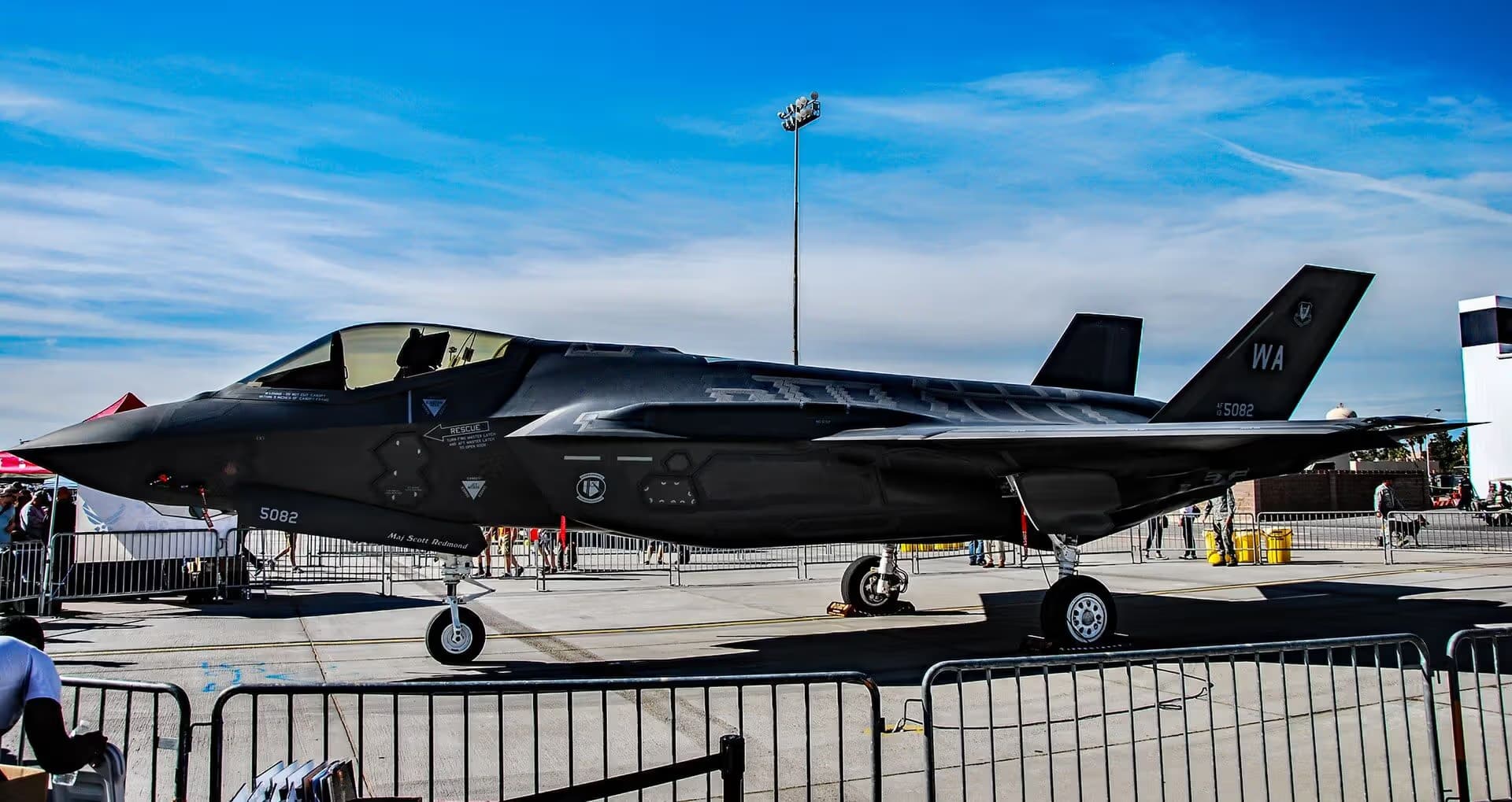 Unidentified — Aircraft