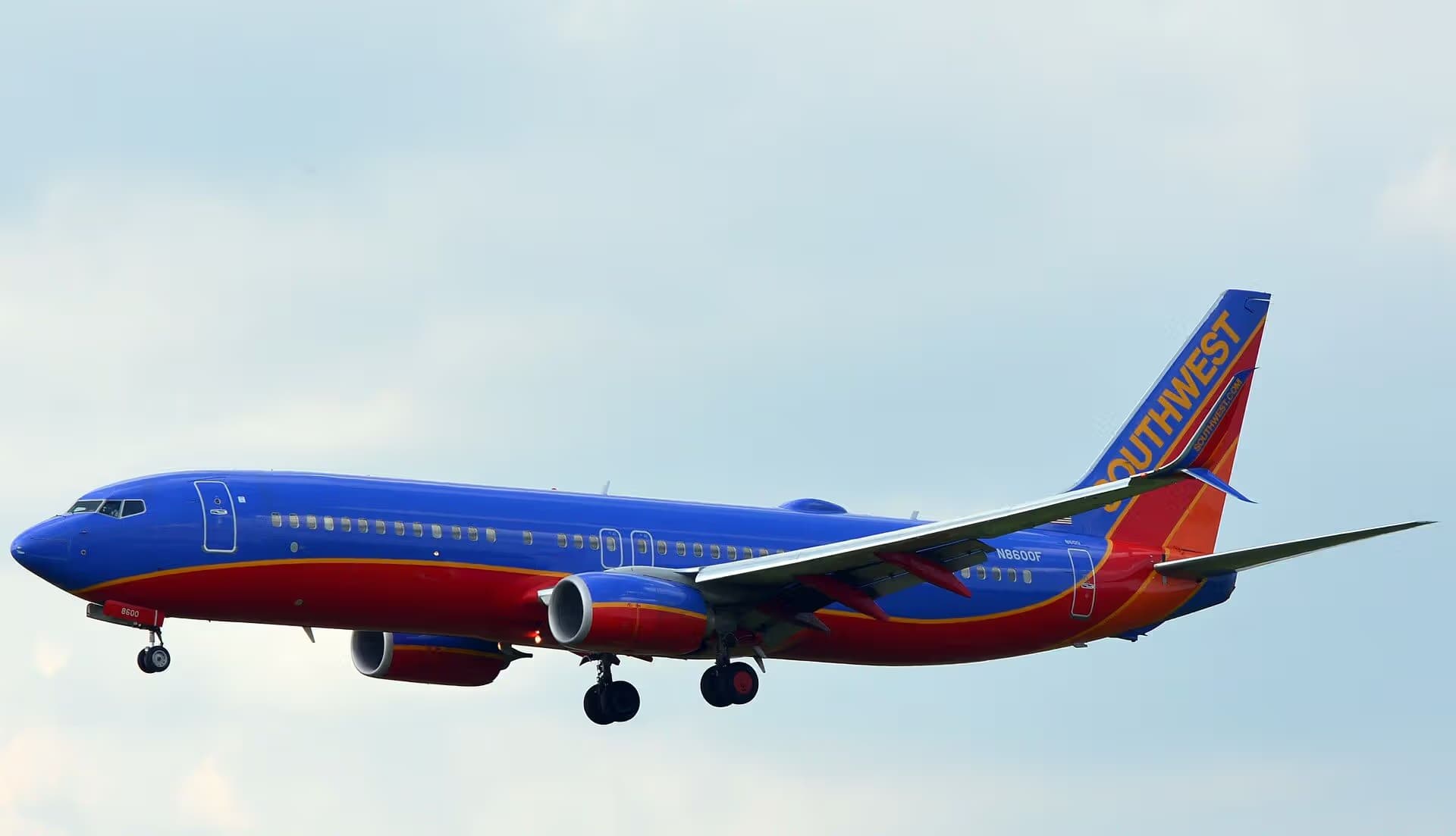 N8600F — Boeing