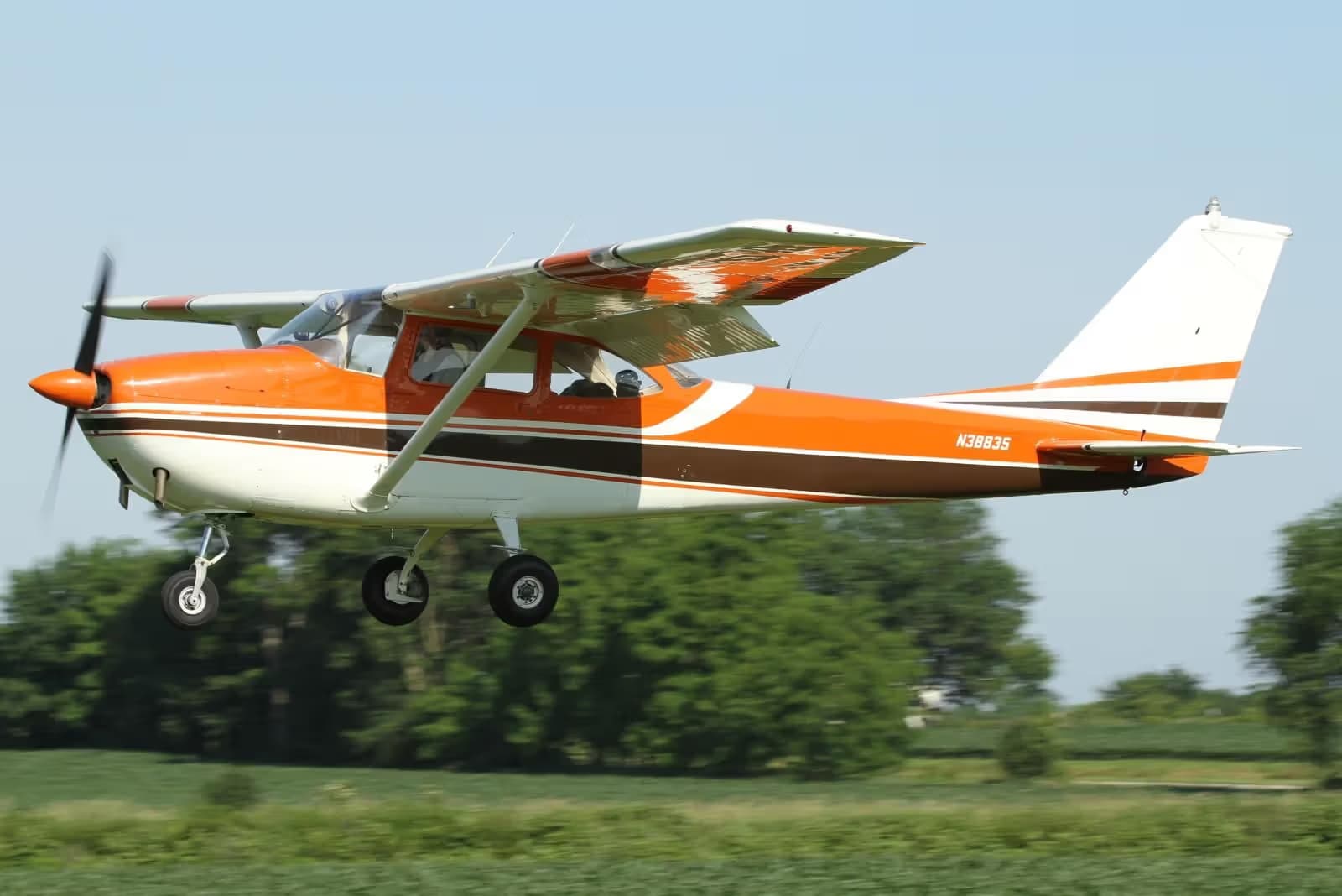 N3883S — Cessna