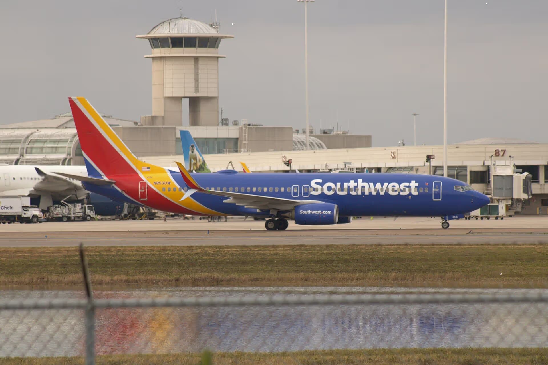 N8530W — Boeing