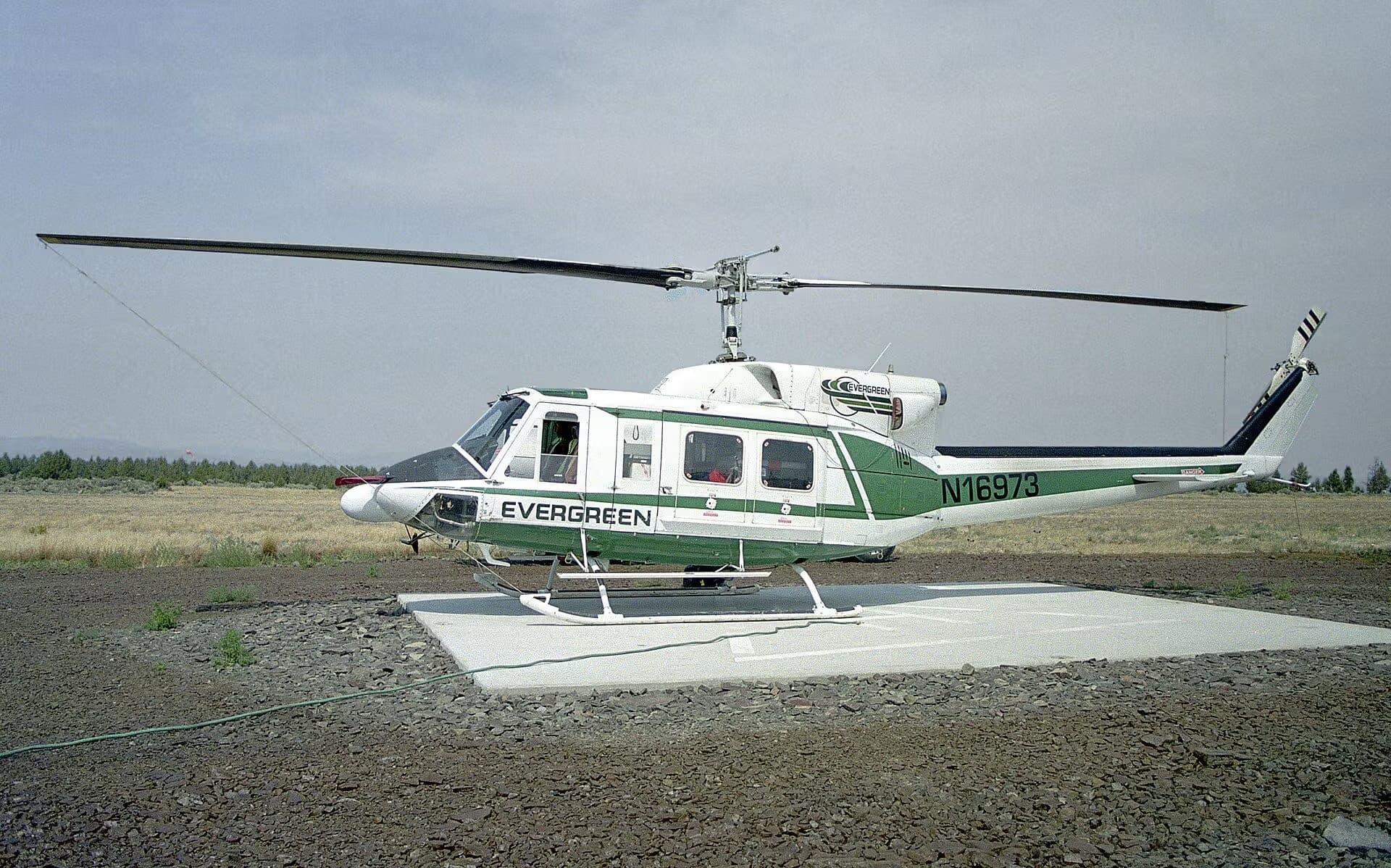N16973 — Helicopter