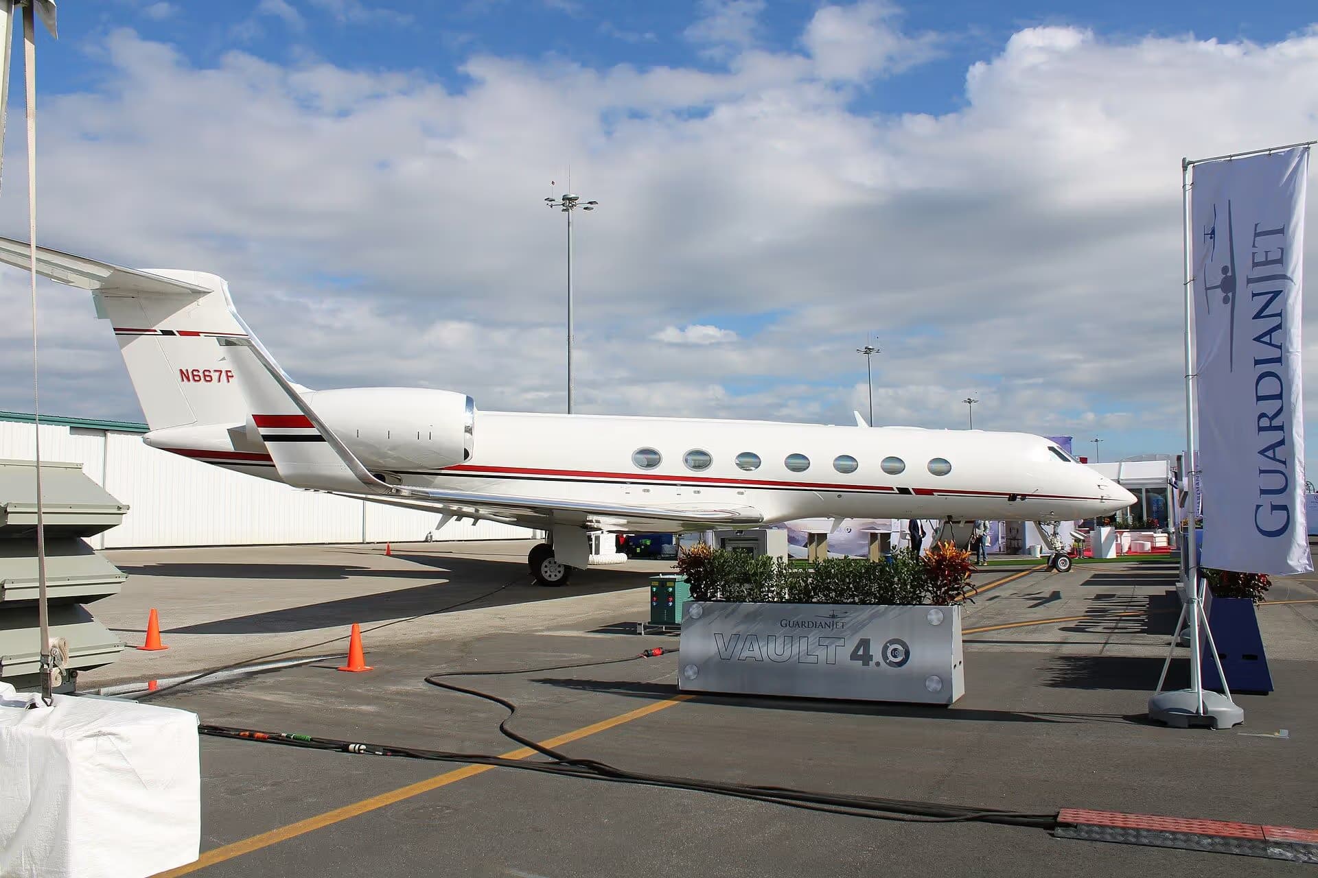 N667P — Business jet