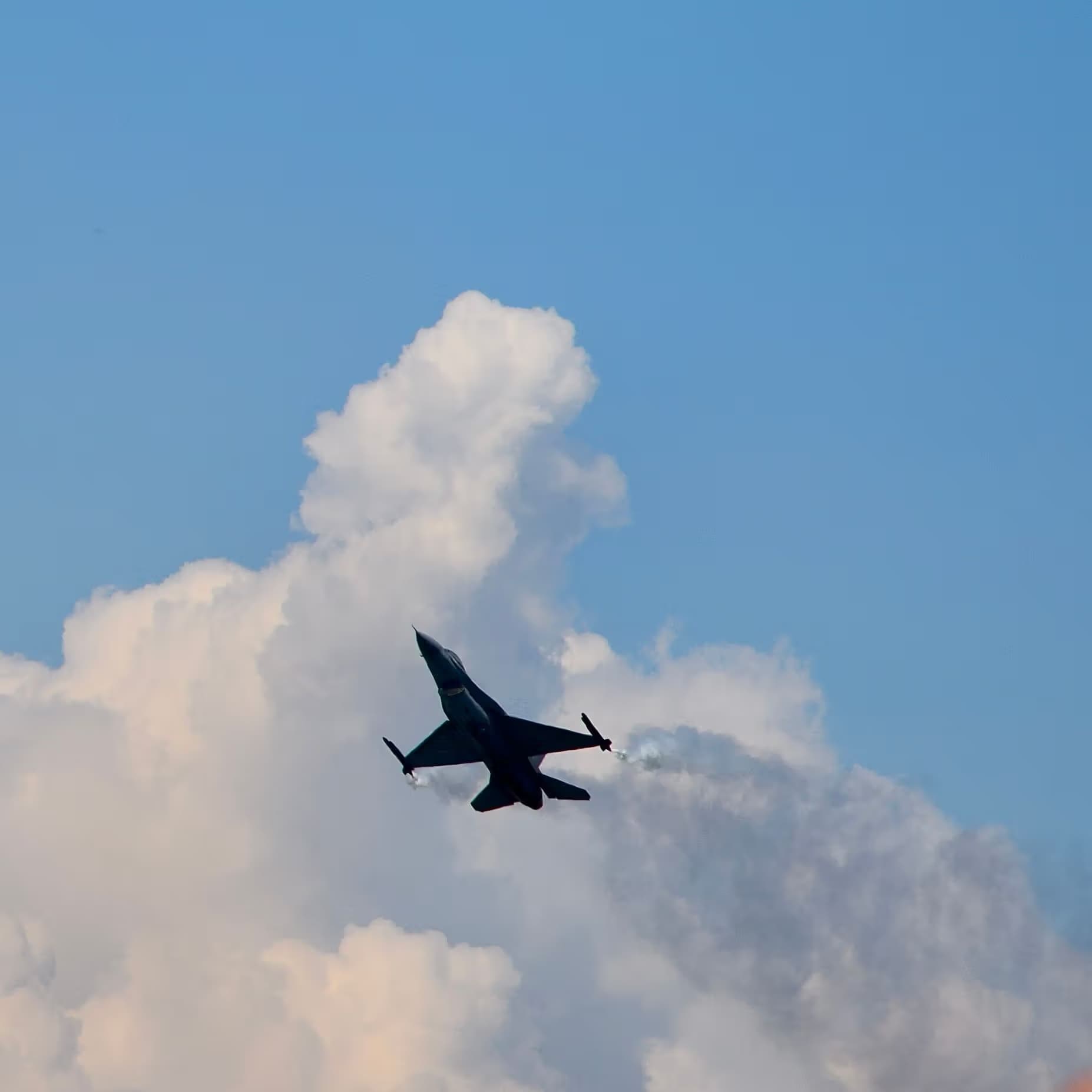 Unidentified — Aircraft