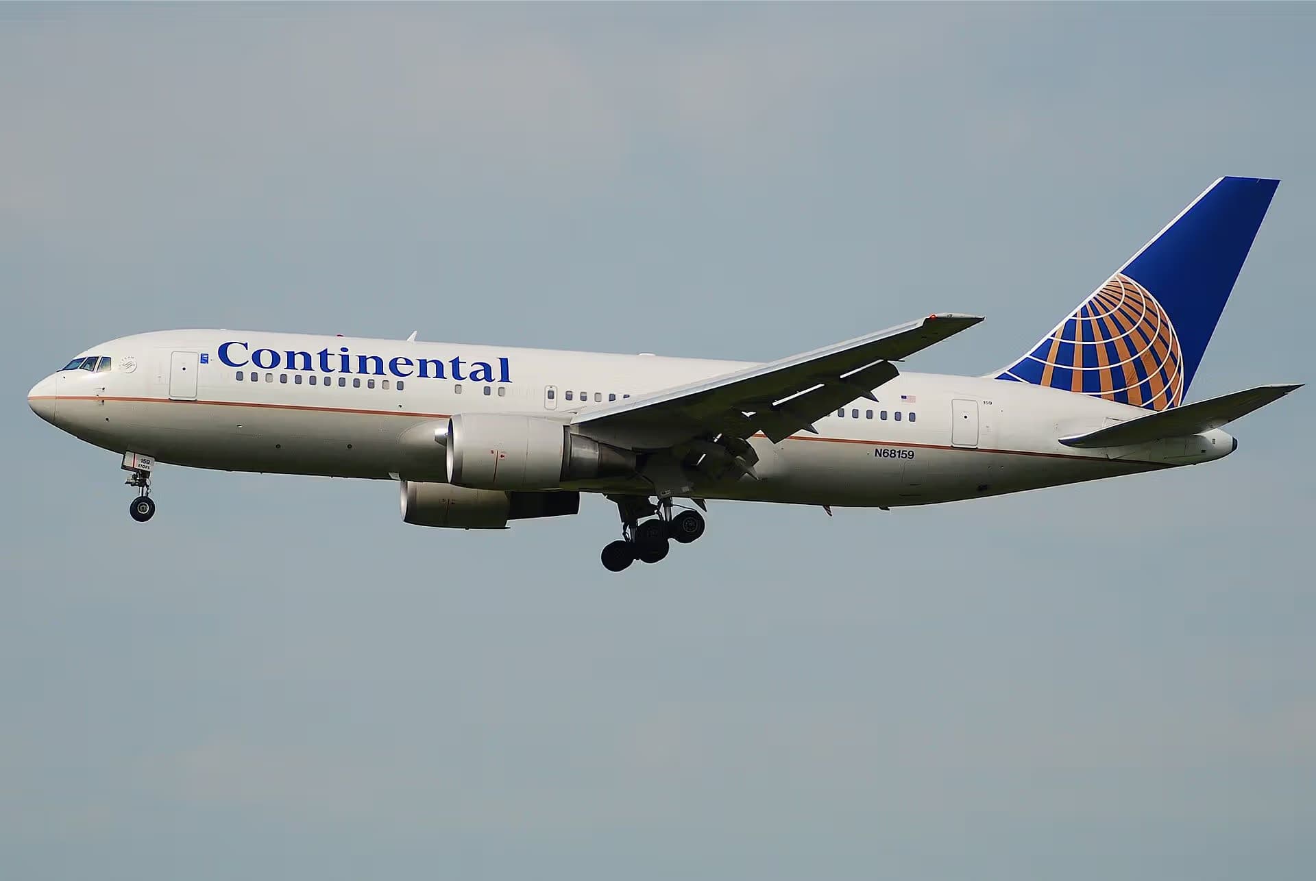 N68159 — Twin-engine aircraft