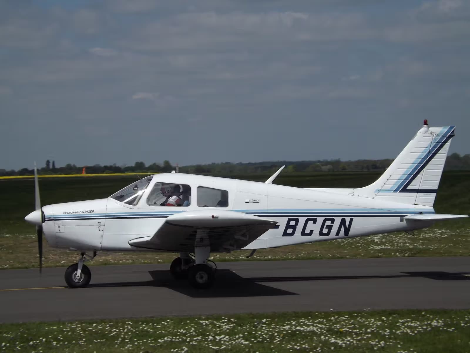 G-BCGN — Piper