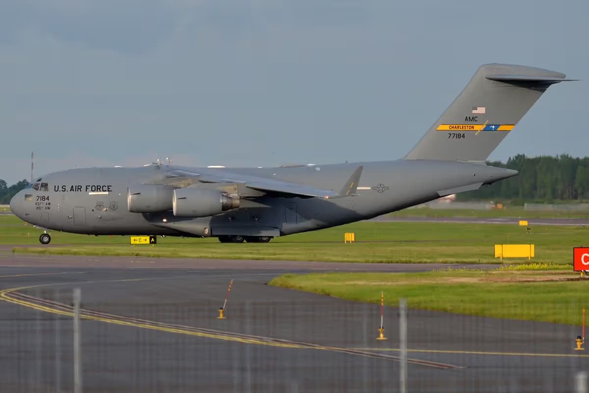 Unidentified — Aircraft