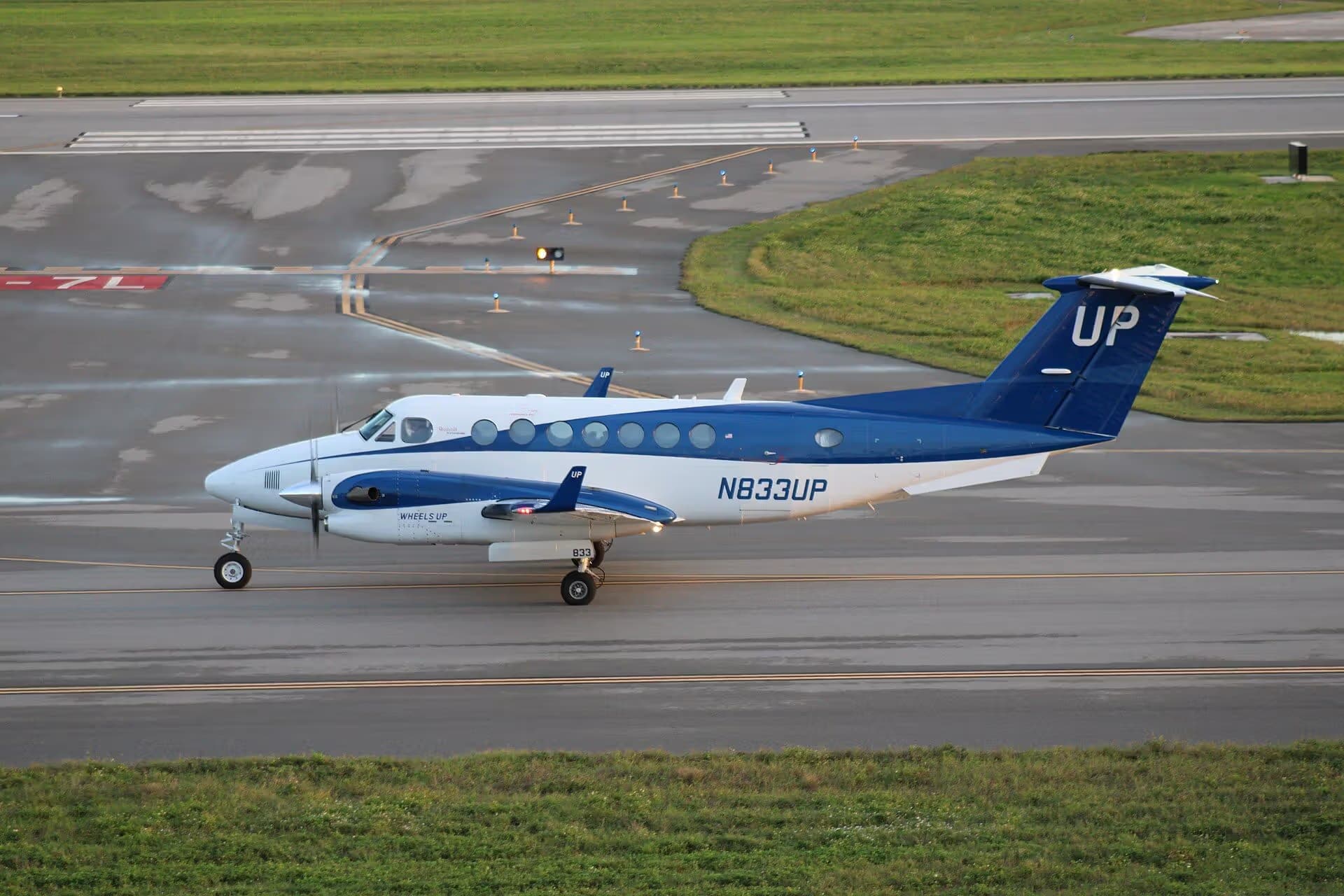 N833UP — Aircraft