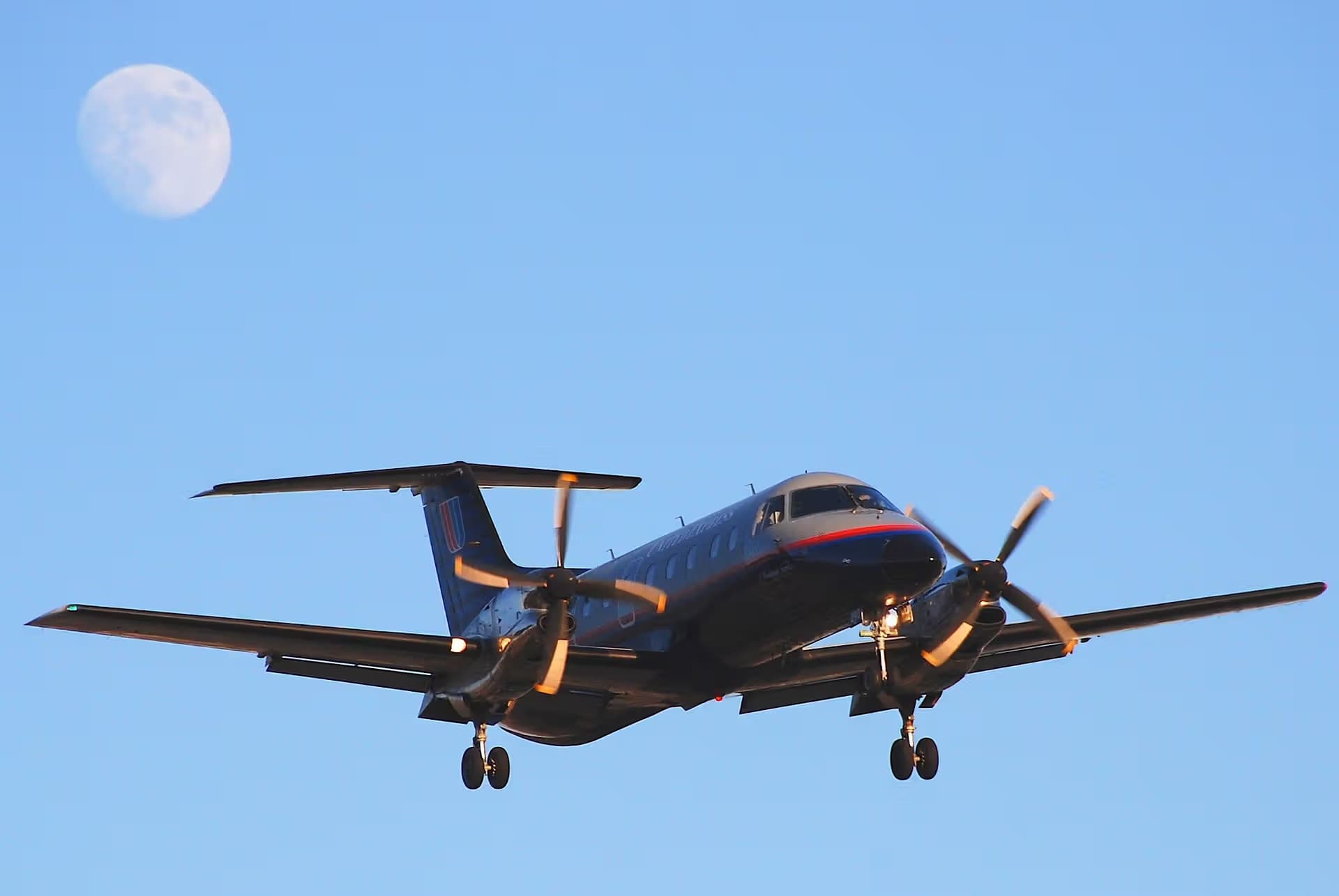 N290SW — Embraer