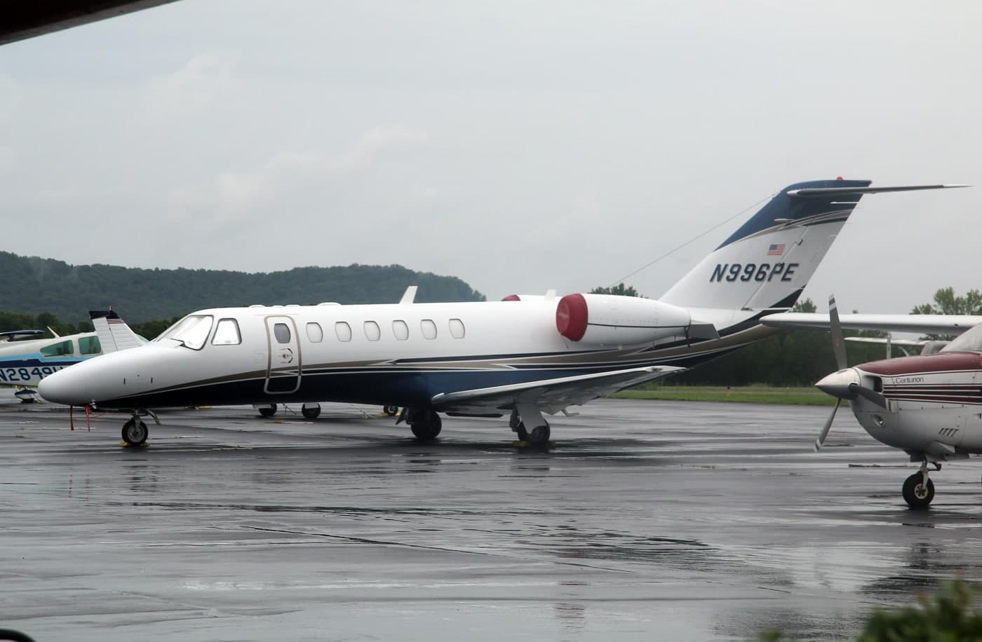 N996PE — Business jet
