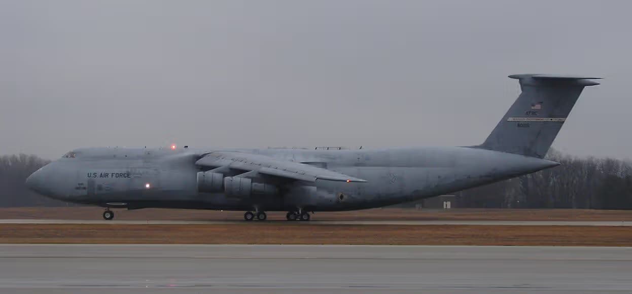 Unidentified — Aircraft