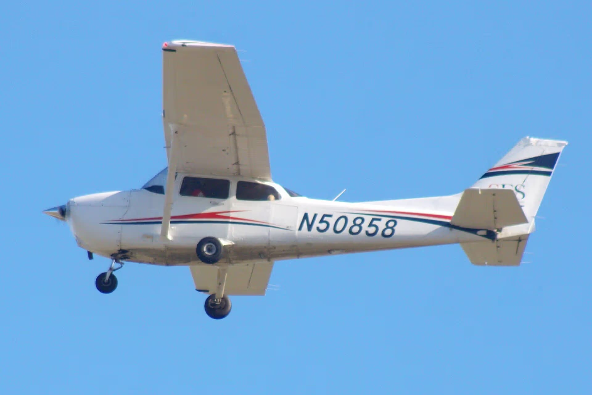 N50858 — Single-engine aircraft