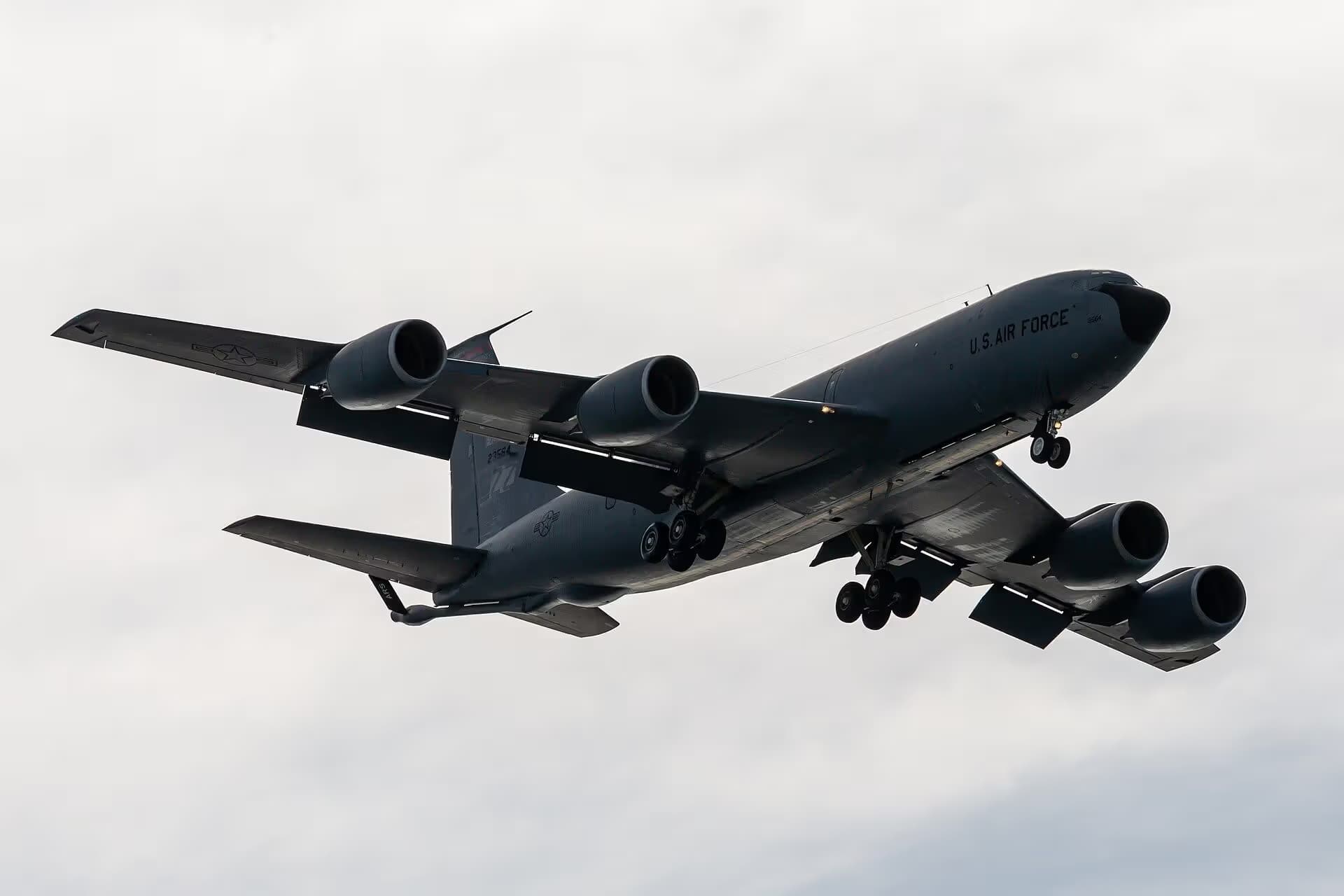 Unidentified — Boeing