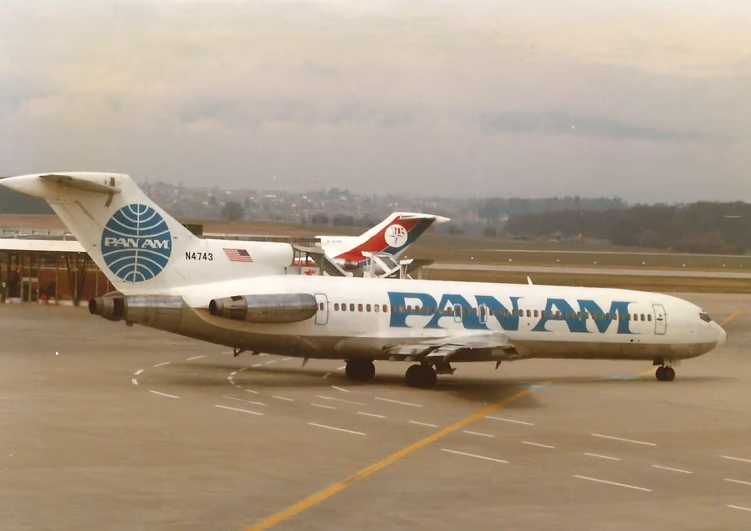 N4743 — Boeing