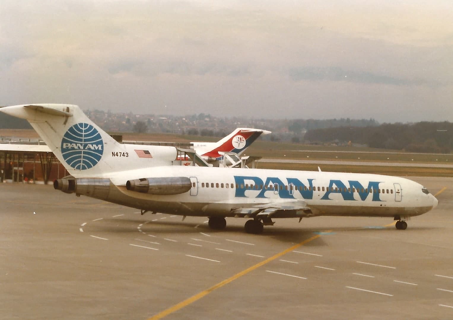 N4743 — Boeing
