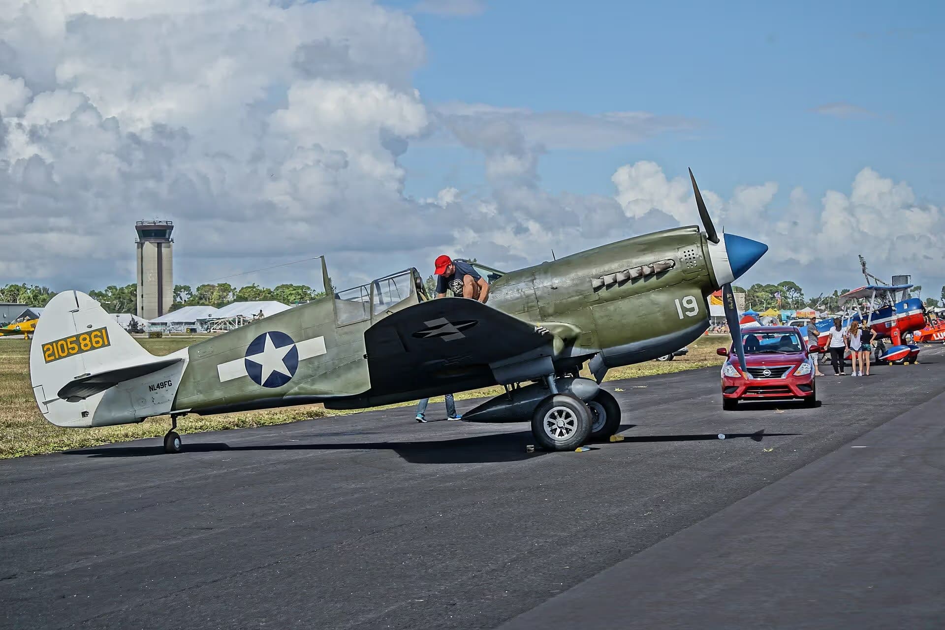 Unidentified — Warbird