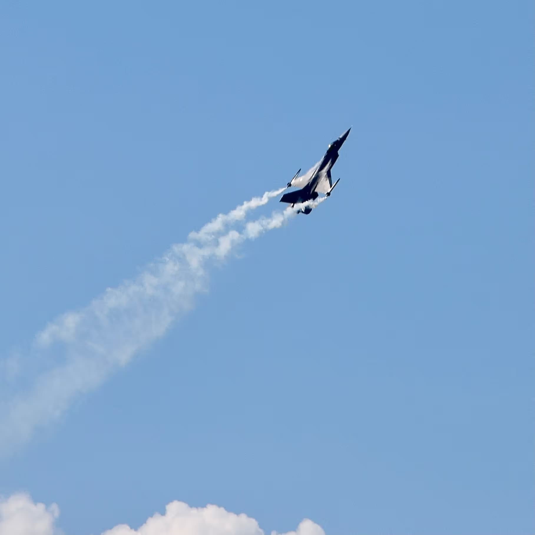 Unidentified — Aircraft
