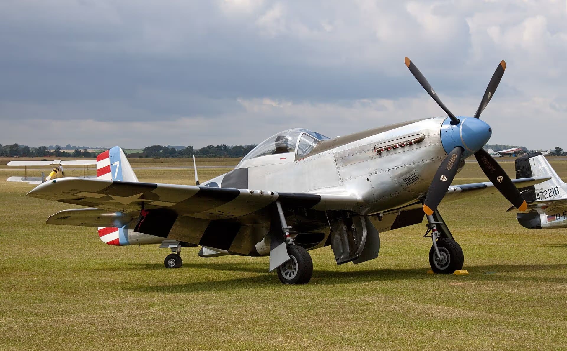 Unidentified — Warbird