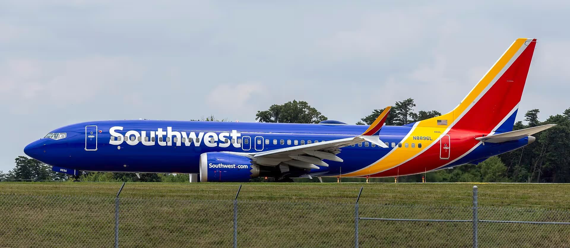 N8896L — Boeing