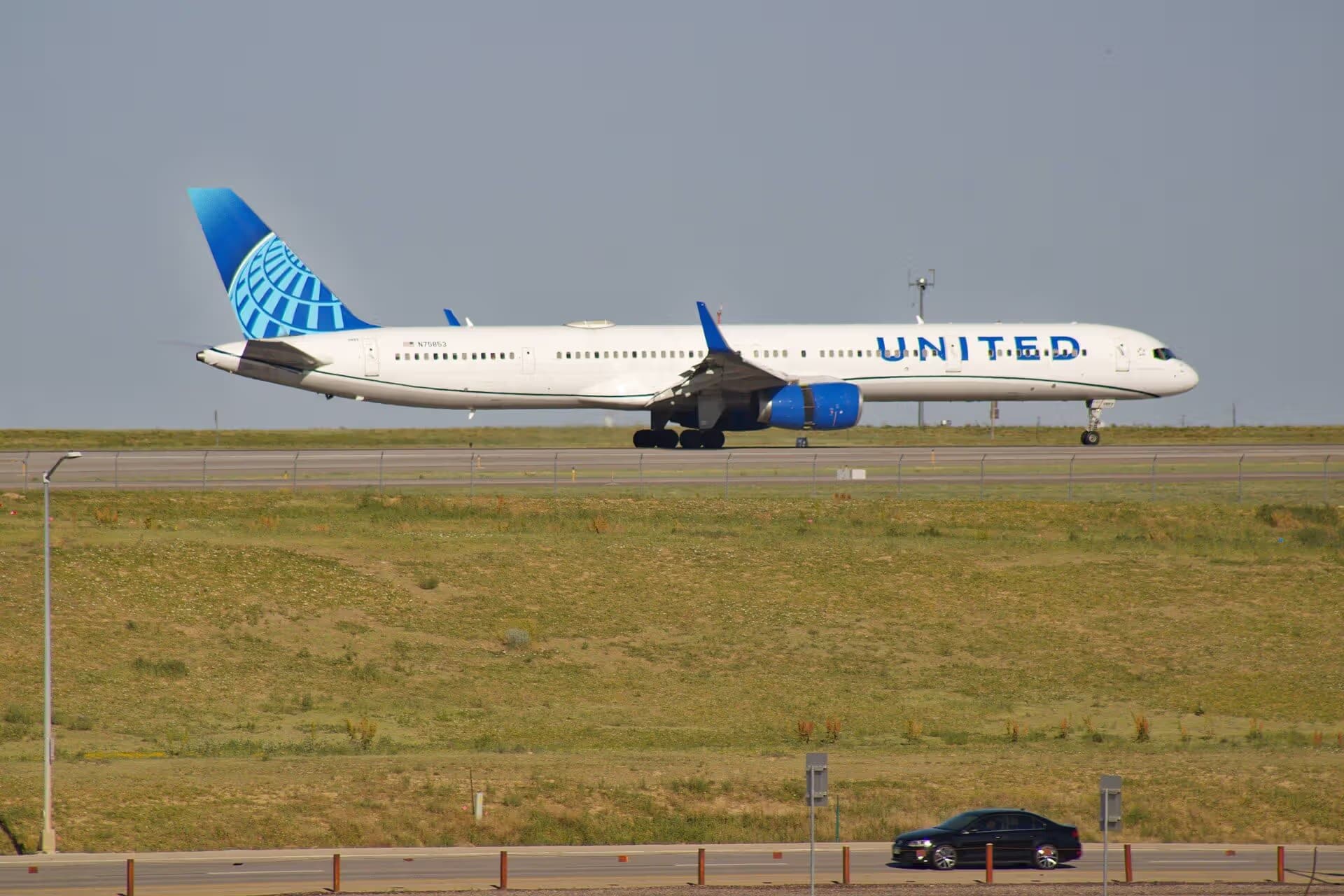 N75853 — Boeing