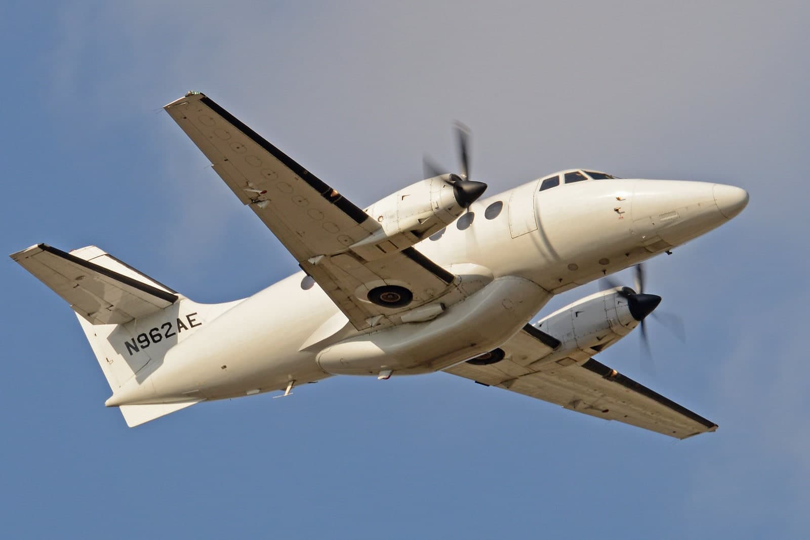 N962AE — Aircraft