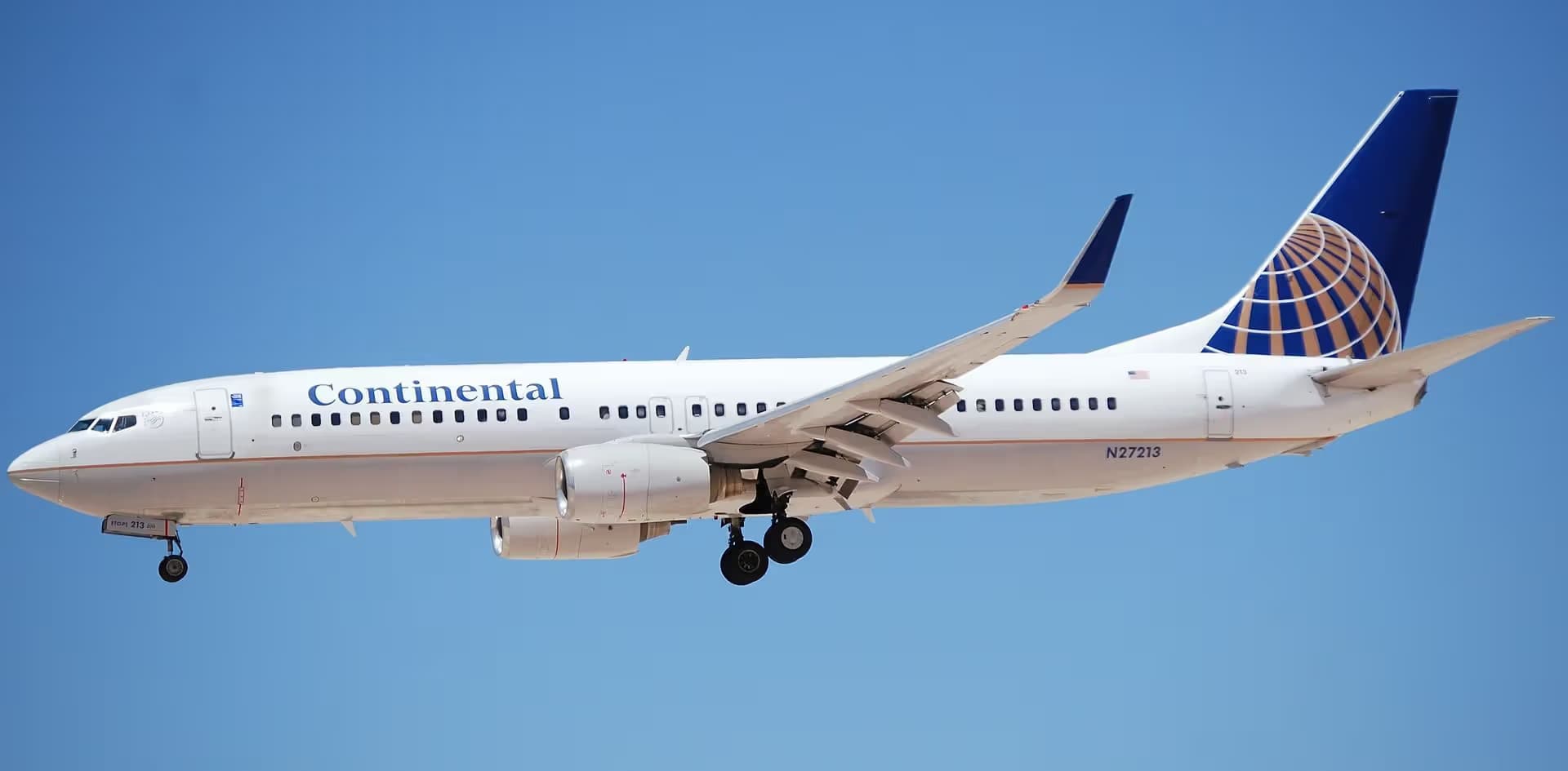 N27213 — Boeing