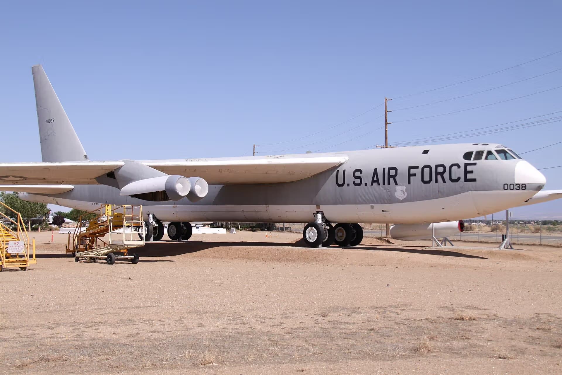 Unidentified — Aircraft